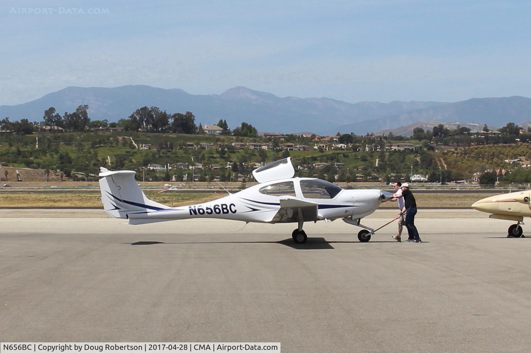 N656BC, 2004 Diamond DA-40 Diamond Star C/N 40.441, 2004 Diamond Aircraft Inds, DIAMOND DA-40 DIAMOND STAR, Lycoming IO-360-M1A+ 180 Hp, spotting the aircraft on the ramp
