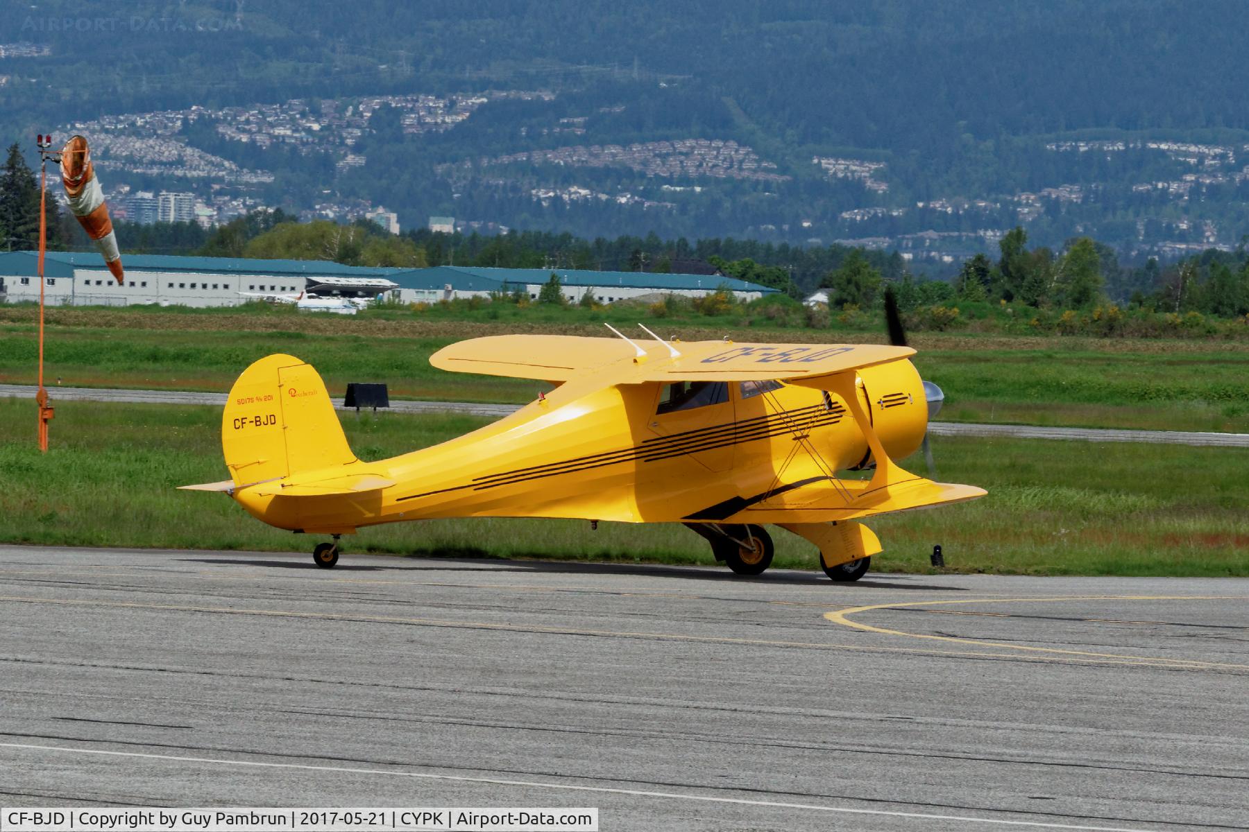 CF-BJD, 1938 Beech D17S Staggerwing C/N 201, Heading back to the hanger