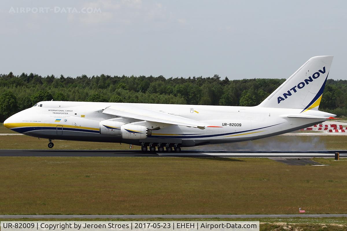 UR-82009, 1987 Antonov An-124-100M-150 Ruslan C/N 19530501007, eindhoven, arriving as ADB286