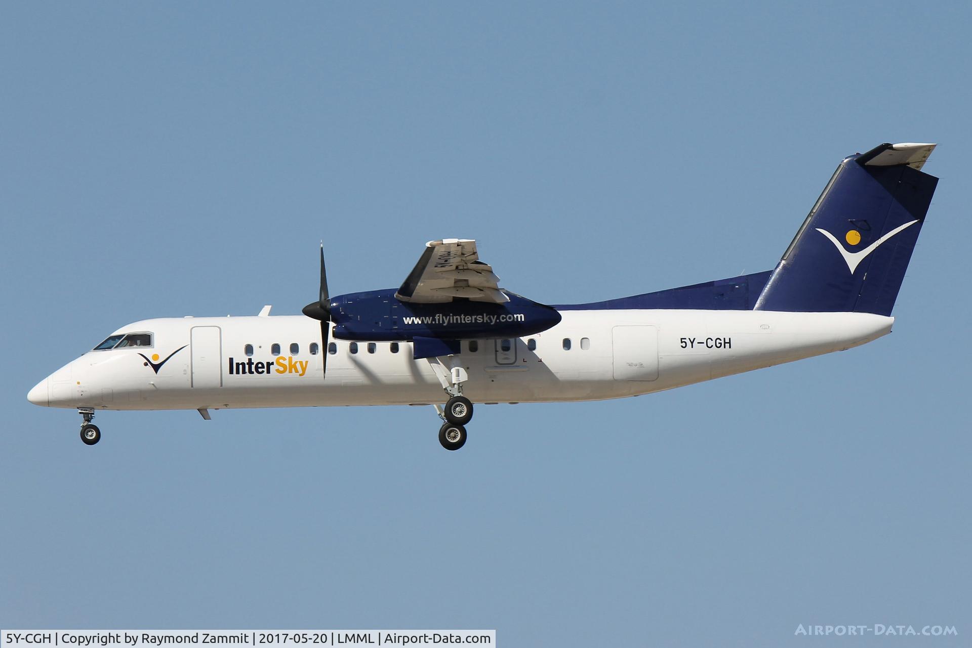 5Y-CGH, 1998 De Havilland Canada DHC-8-314Q Dash 8 C/N 525, De Havilland DHC-8 5Y-CGH InterSky