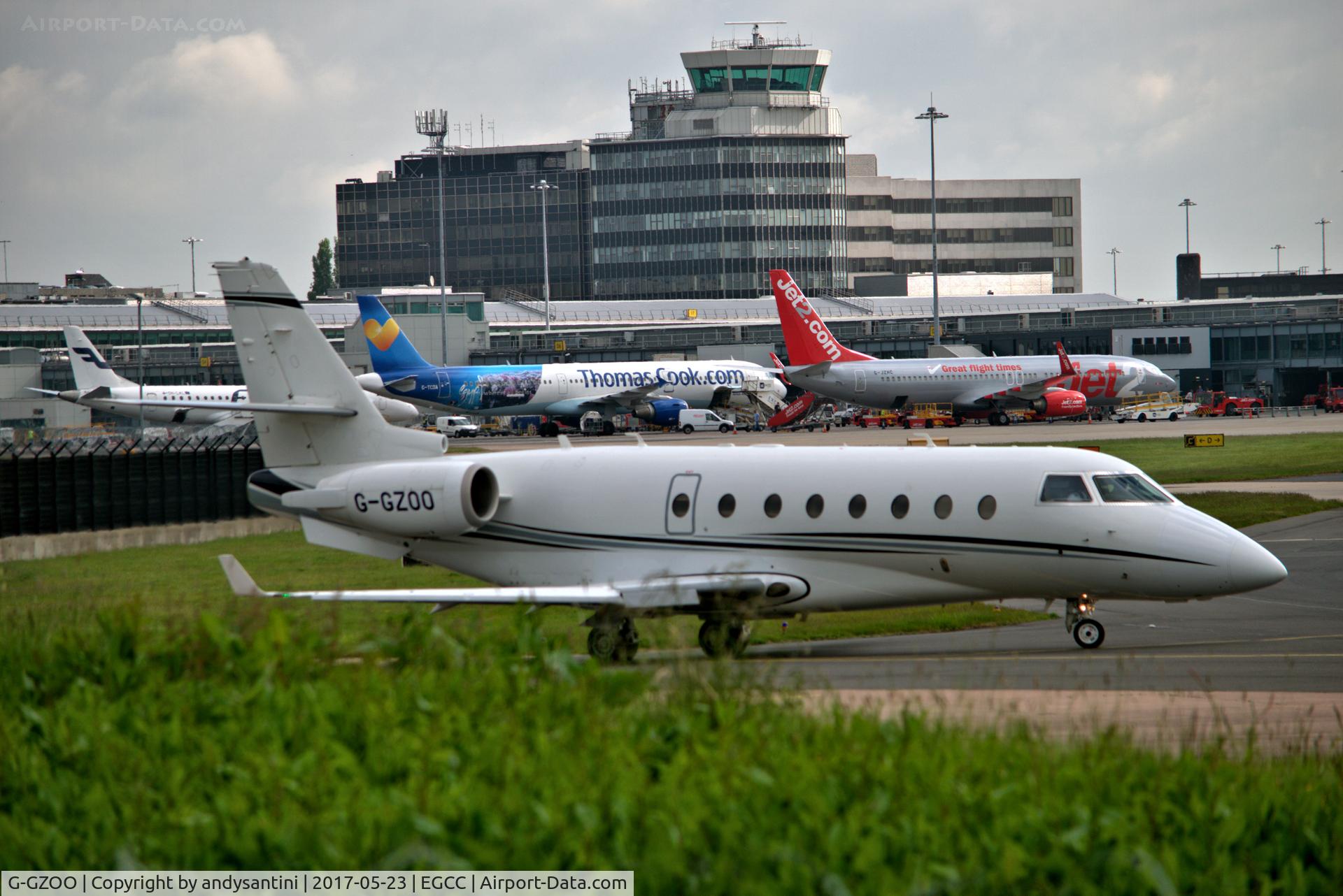 G-GZOO, 2009 Gulfstream Aerospace G200 C/N 224, just left the [FBO exc ramp] taxing out for take off