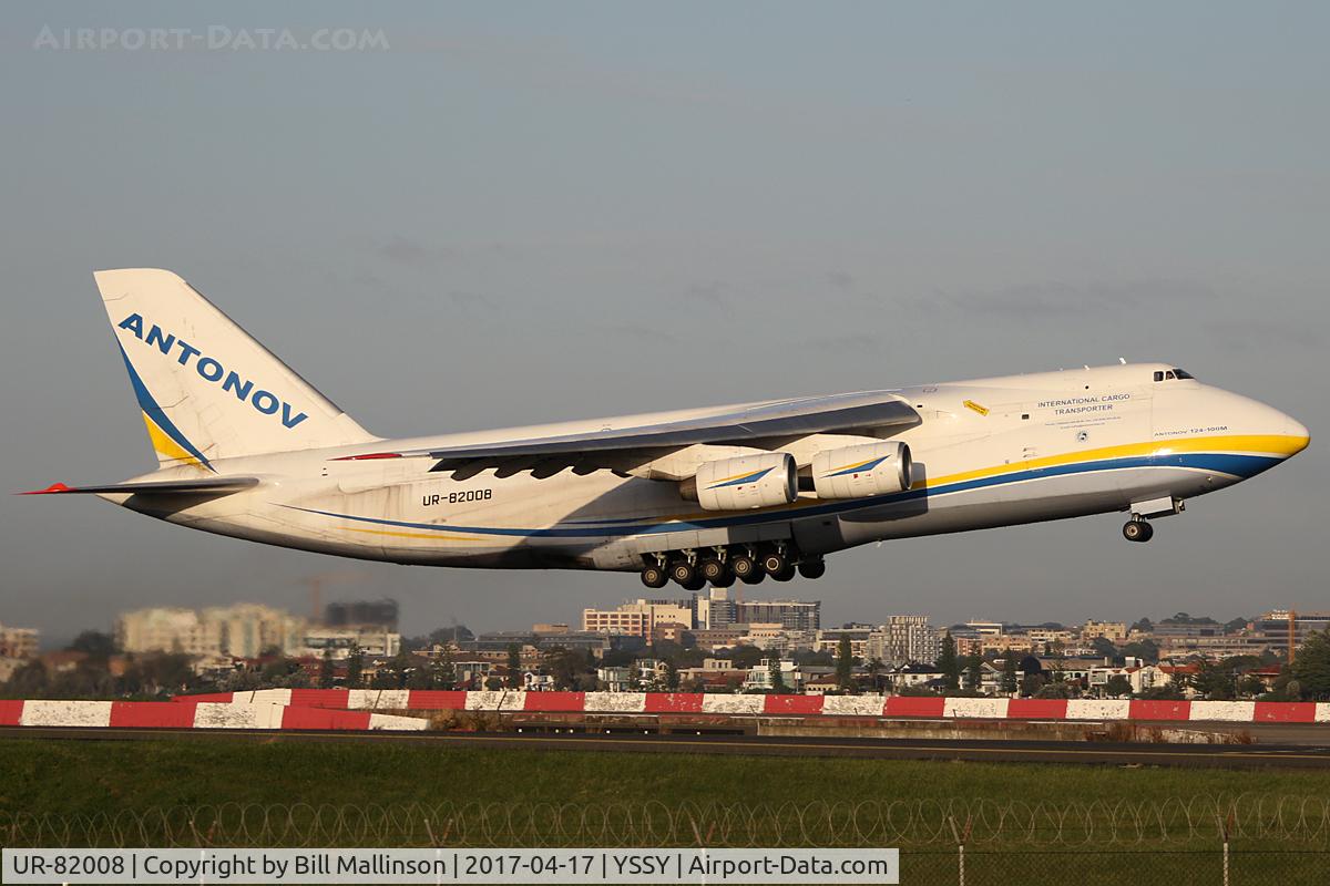 UR-82008, 1986 Antonov An-124-100M Ruslan C/N 19530501006, AWAY FROM 34L