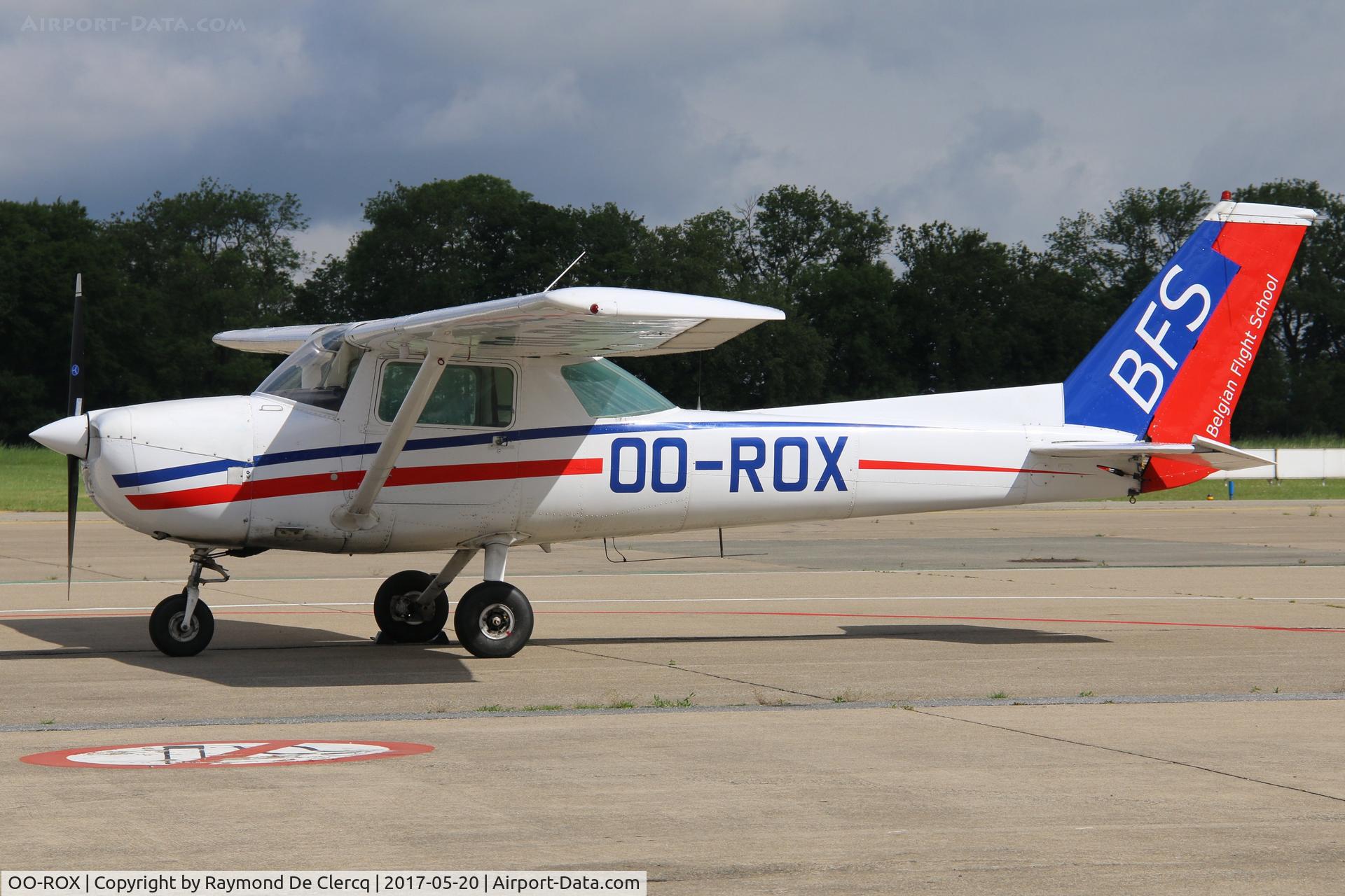 OO-ROX, Cessna 150M C/N 15076064, Belgian Flight School at Gosselies.