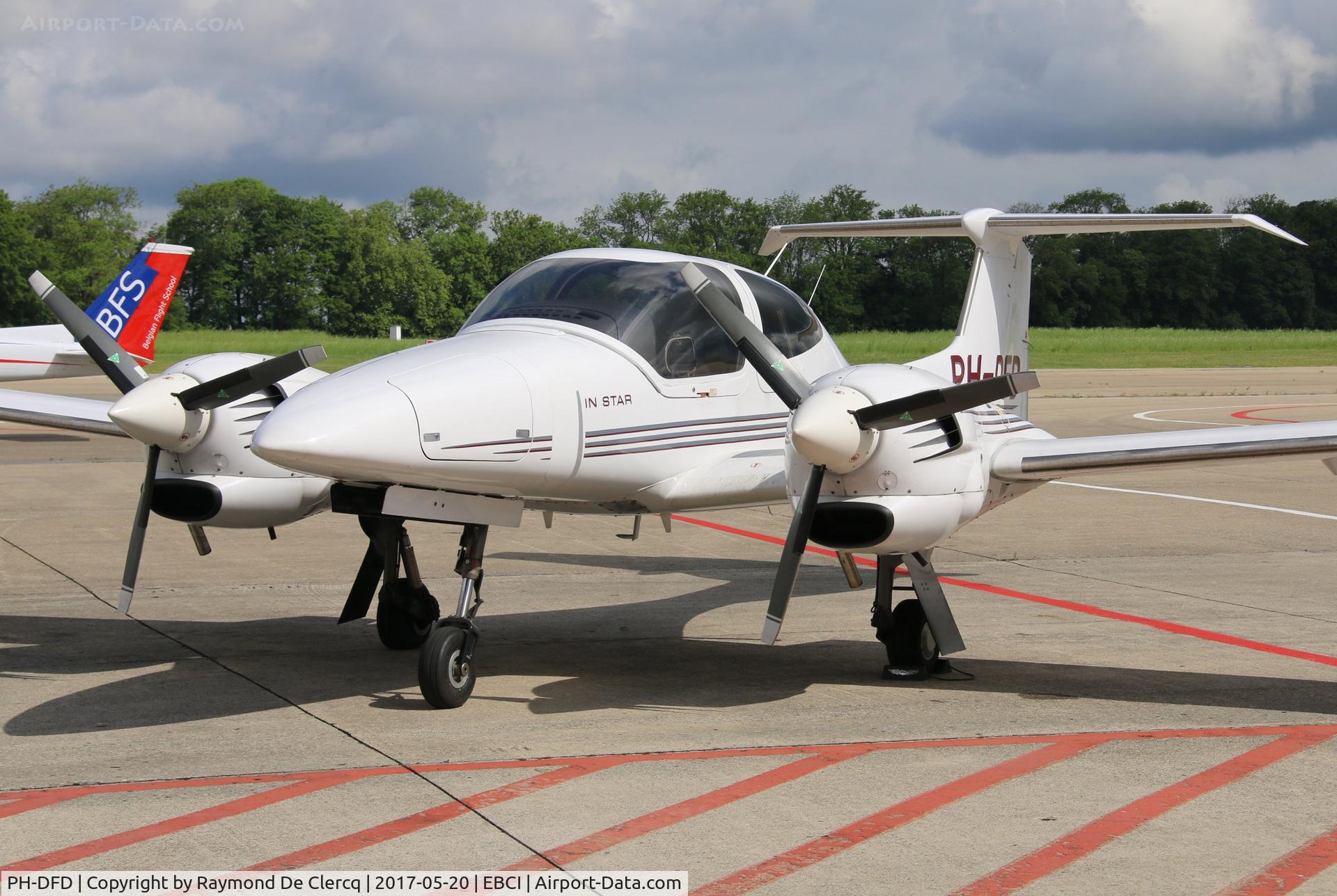 PH-DFD, Diamond DA-42 Twin Star C/N 42-370, Belgian Flight School at Gosselies.
