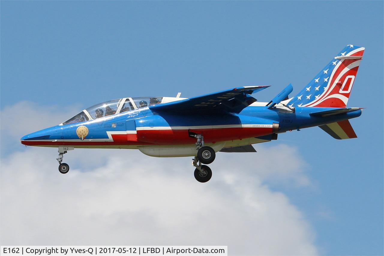 E162, Dassault-Dornier Alpha Jet E C/N E162, Dassault-Dornier Alpha Jet E (F-TERJ), Replacement aircraft of Patrouille de France 2017, On final rwy 23, Bordeaux-Mérignac Air Base 106 (LFBD-BOD) Open day 2017