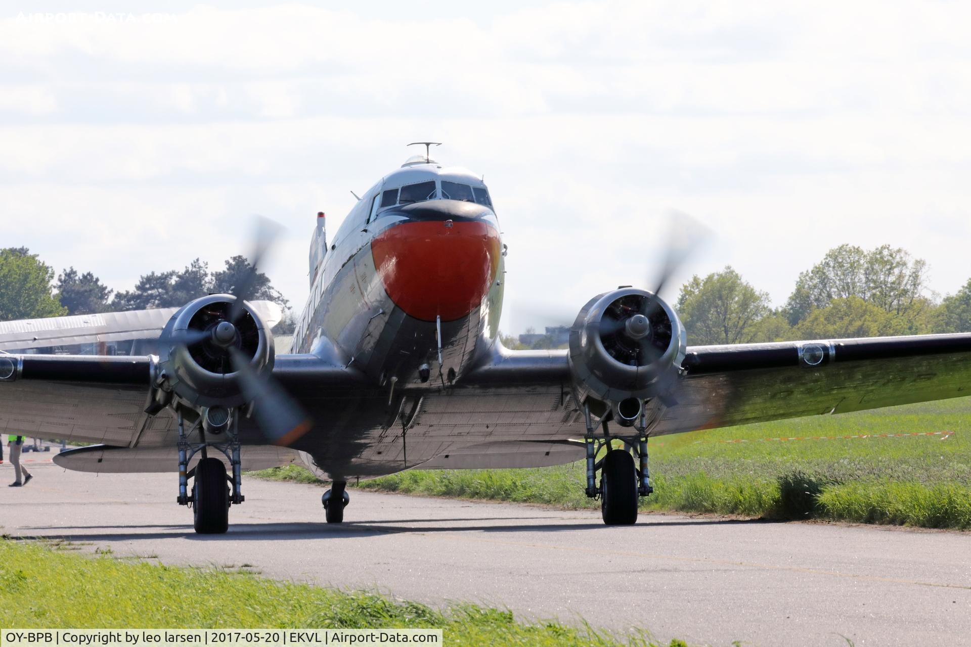 OY-BPB, 1943 Douglas C-47A-85-DL (DC-3A) Skytrain C/N 20019, FSN Værløse 20.5.2017
