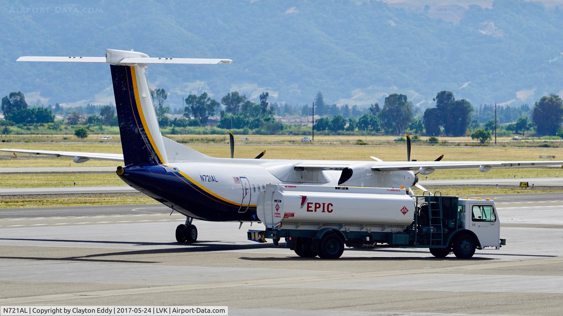 N721AL, 2008 De Havilland Canada DHC-8-402Q Dash 8 Dash 8 C/N 4235, Livermore Airport California 2017.