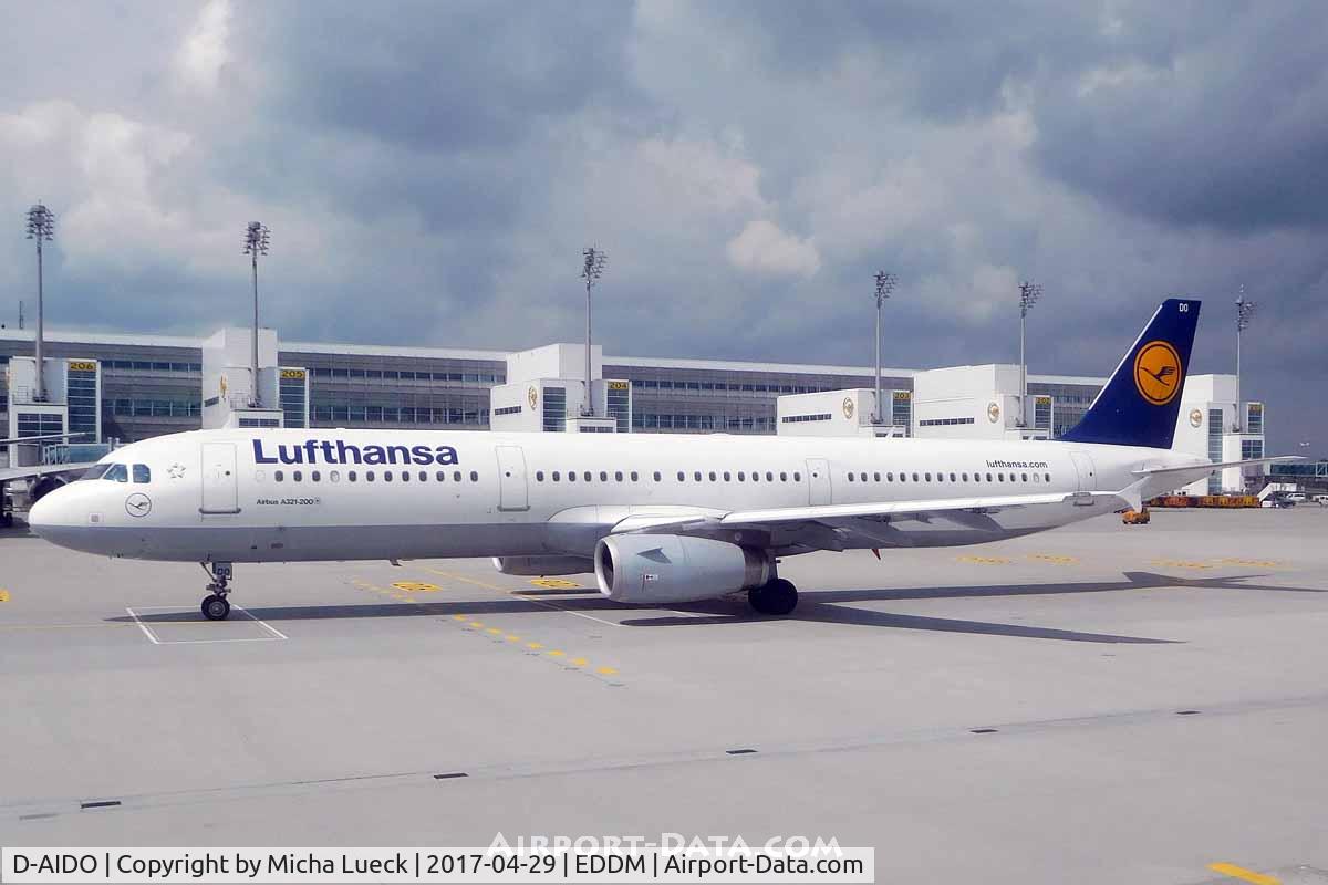 D-AIDO, 2012 Airbus A321-231 C/N 4994, At Munich