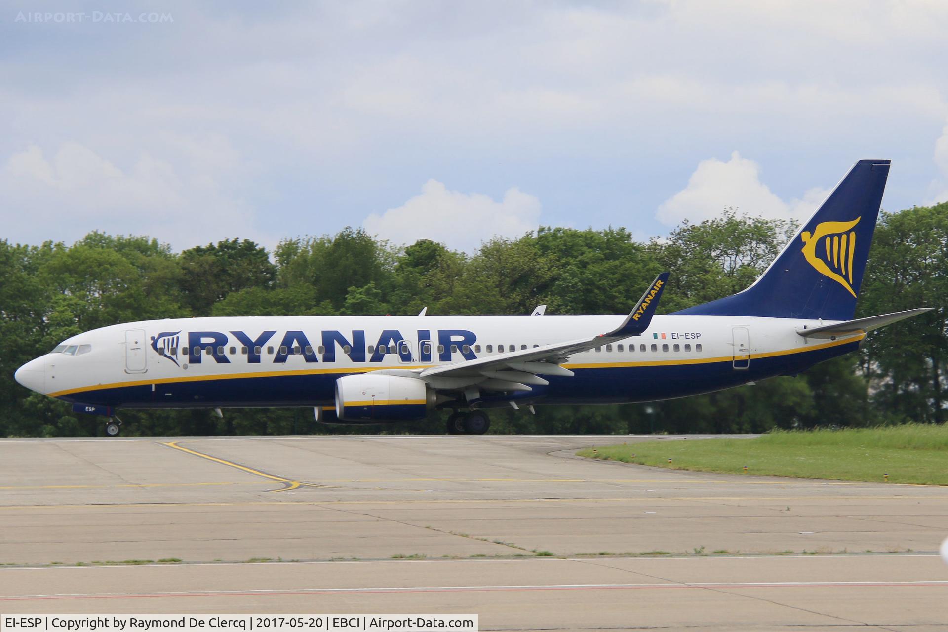 EI-ESP, 2011 Boeing 737-8AS C/N 34990, At Gosselies.