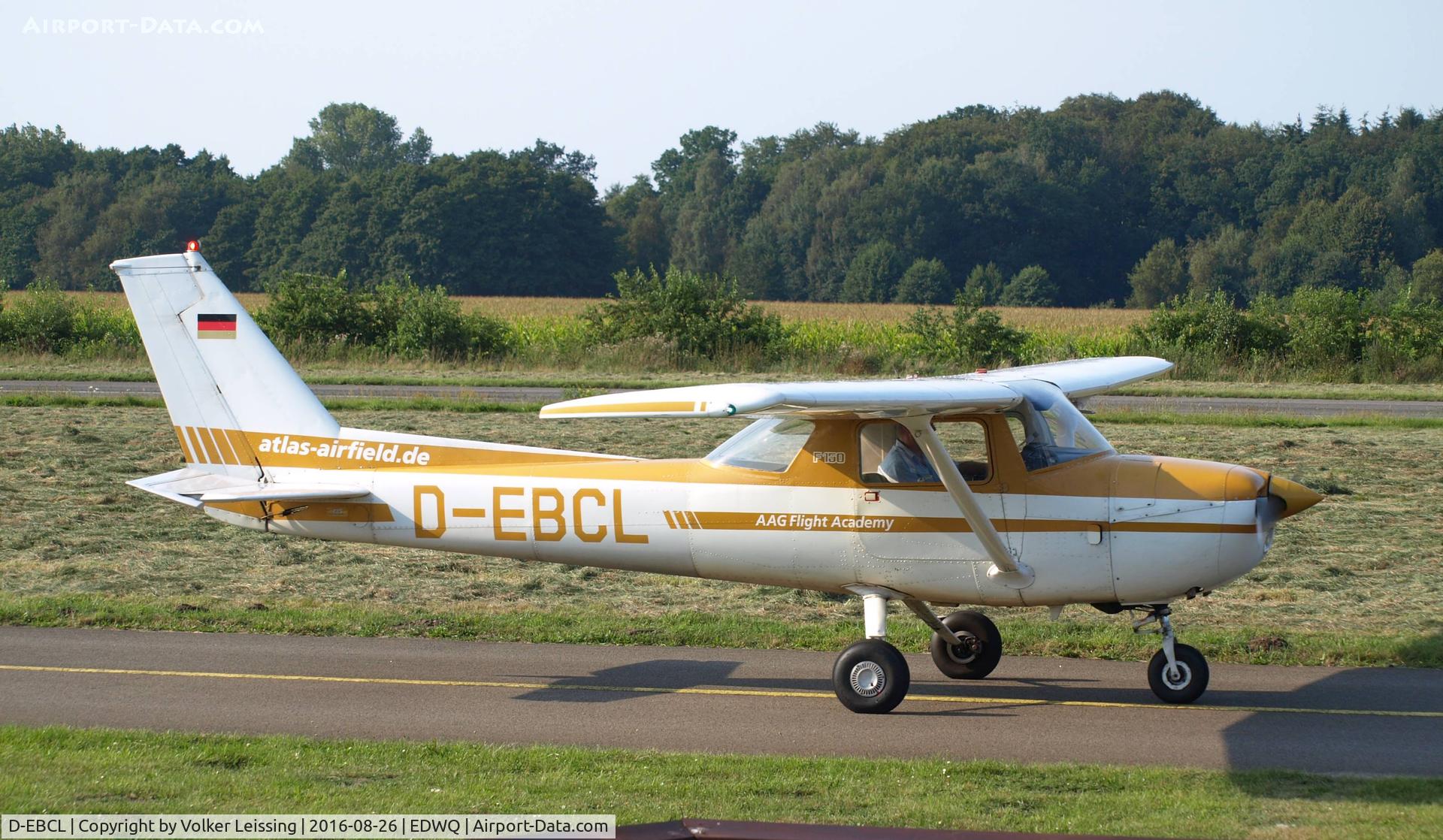 D-EBCL, 1977 Reims F150M C/N F15001405, taxi to the rwy