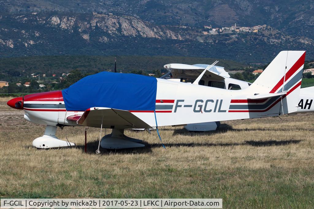 F-GCIL, Robin DR-400-160 Chevalier C/N 1457, Parked