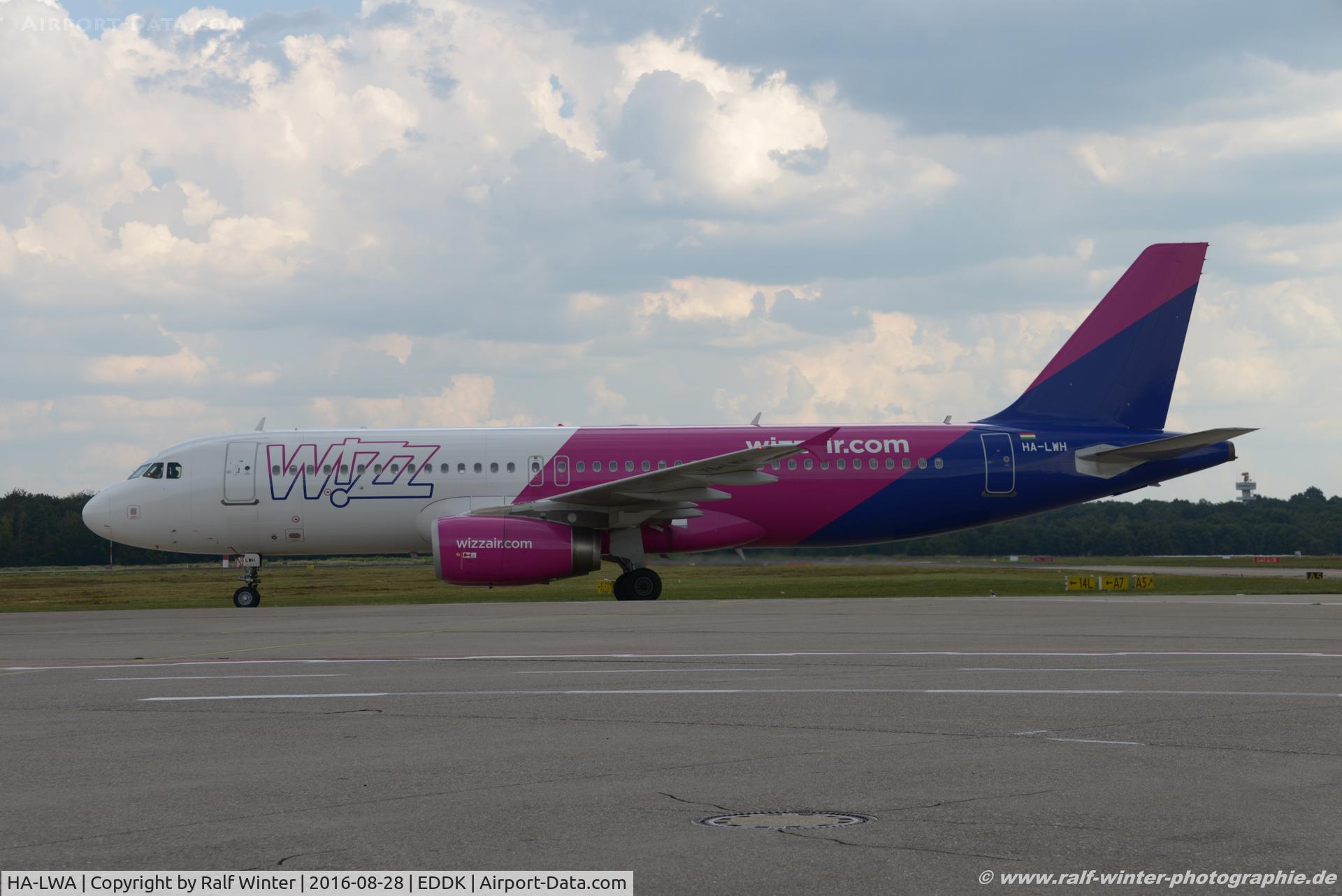 HA-LWA, 2010 Airbus A320-232 C/N 4223, Airbus A320-232 - W6 WZZ Wizz Air new livery - 4223 - HA-LWA - 28.08.2016 - CGN