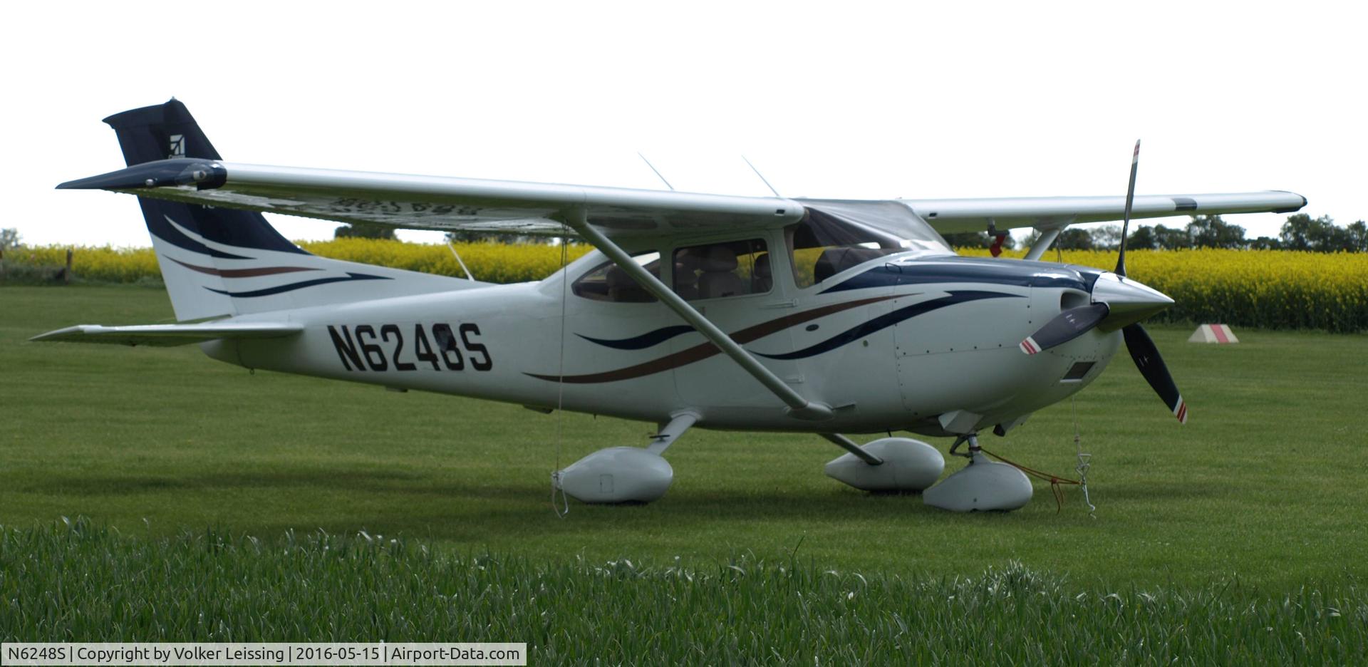 N6248S, 2008 Cessna T182T Turbo Skylane C/N T18208849, parking at Neujellingsdorf (Fehmarn) Germany