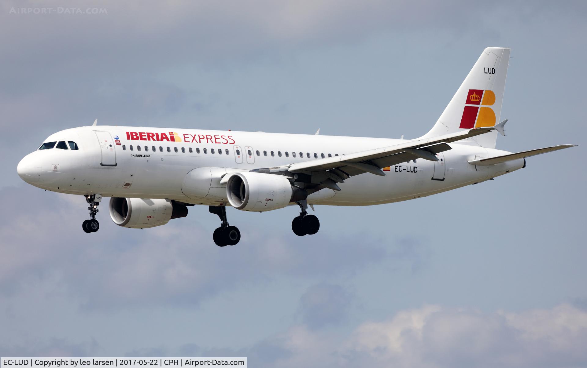 EC-LUD, 1999 Airbus A320-214 C/N 1067, Copenhagen 22.5.2017