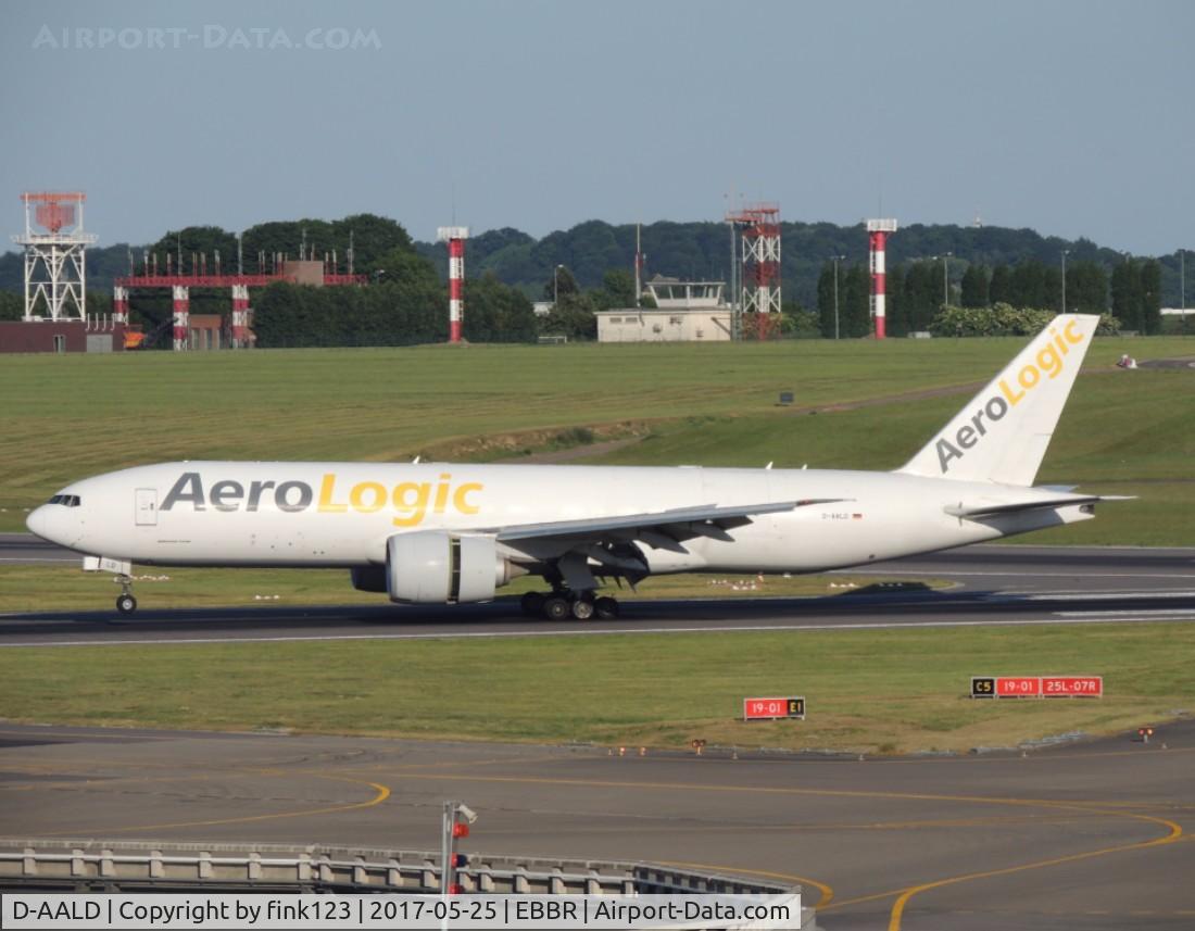 D-AALD, 2009 Boeing 777-FZN C/N 36004, AERO LOGIC LANDING
