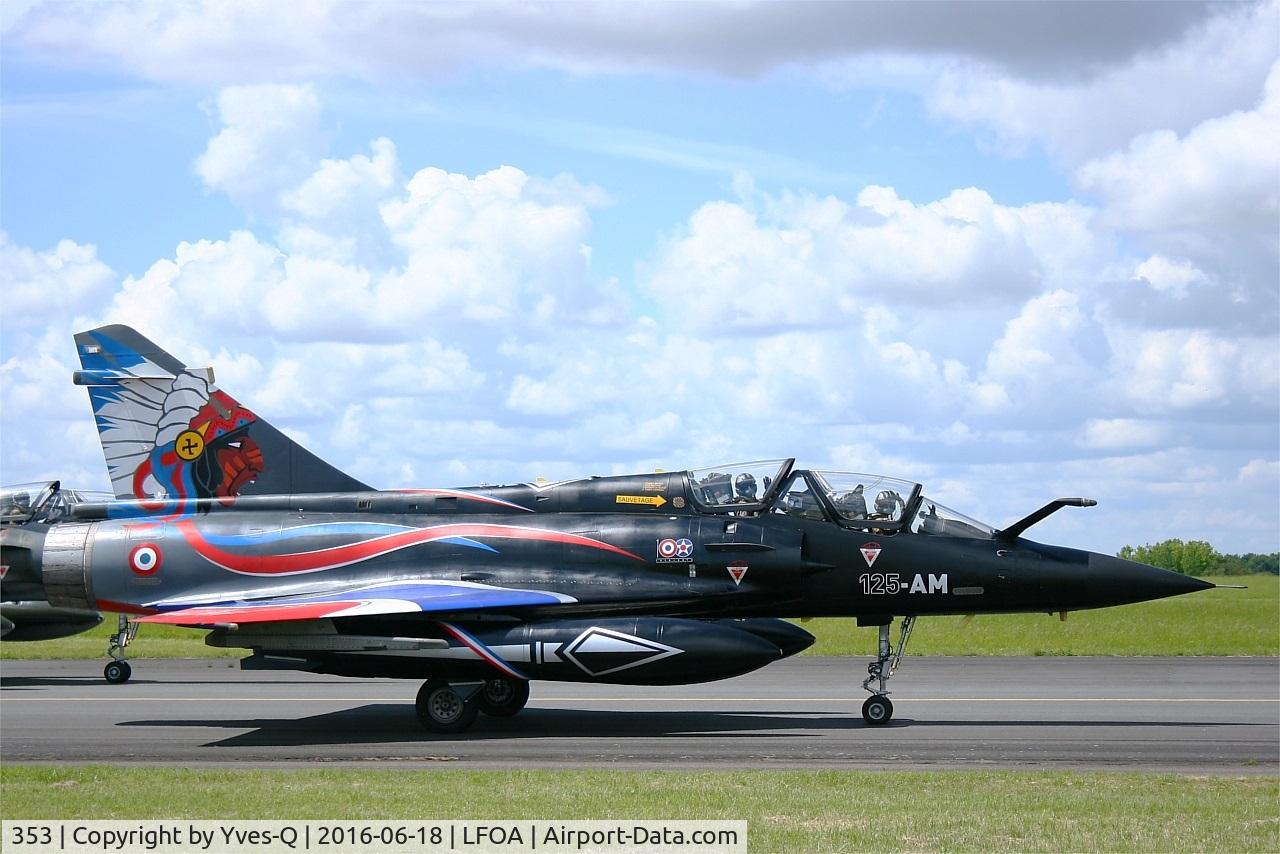 353, Dassault Mirage 2000N C/N 315, Dassault Mirage 2000N, Taxiing Holding point rwy 24, Avord Air Base 702 (LFOA) Open day 2016