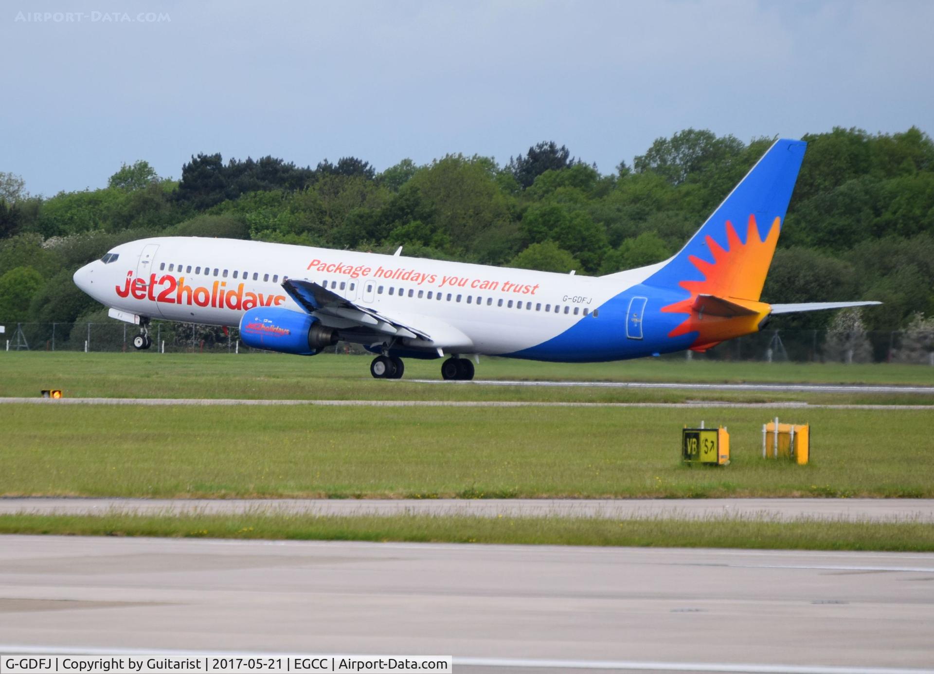 G-GDFJ, 2000 Boeing 737-804 C/N 28229, At Manchester
