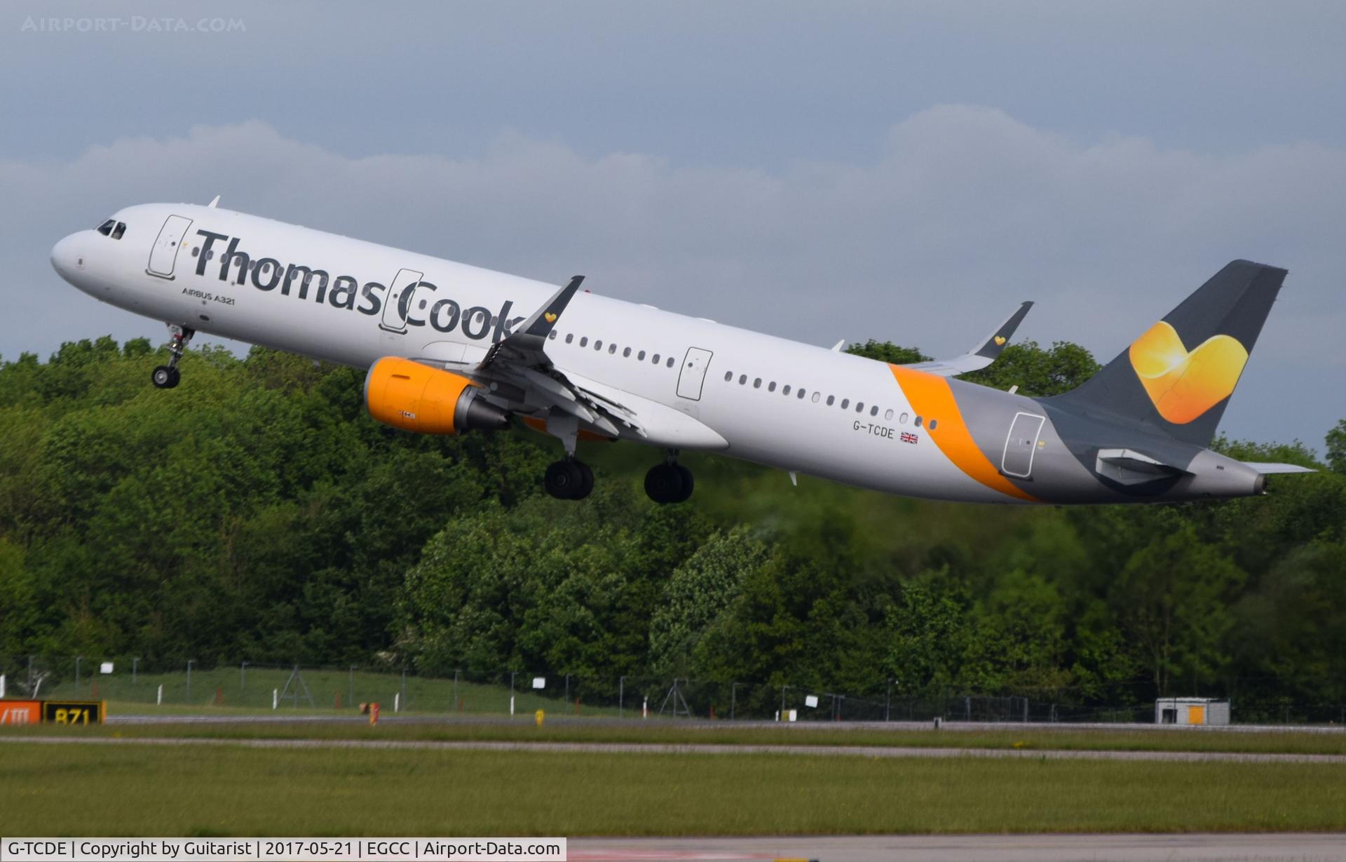 G-TCDE, 2014 Airbus A321-211 C/N 6056, At Manchester