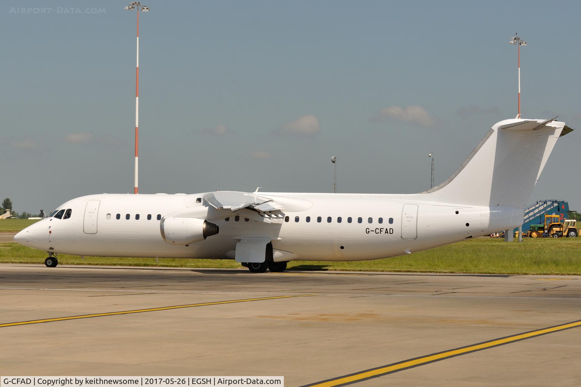 G-CFAD, 2000 British Aerospace Avro 146-RJ100 C/N E3380, Leaving Norwich for Cranfield.