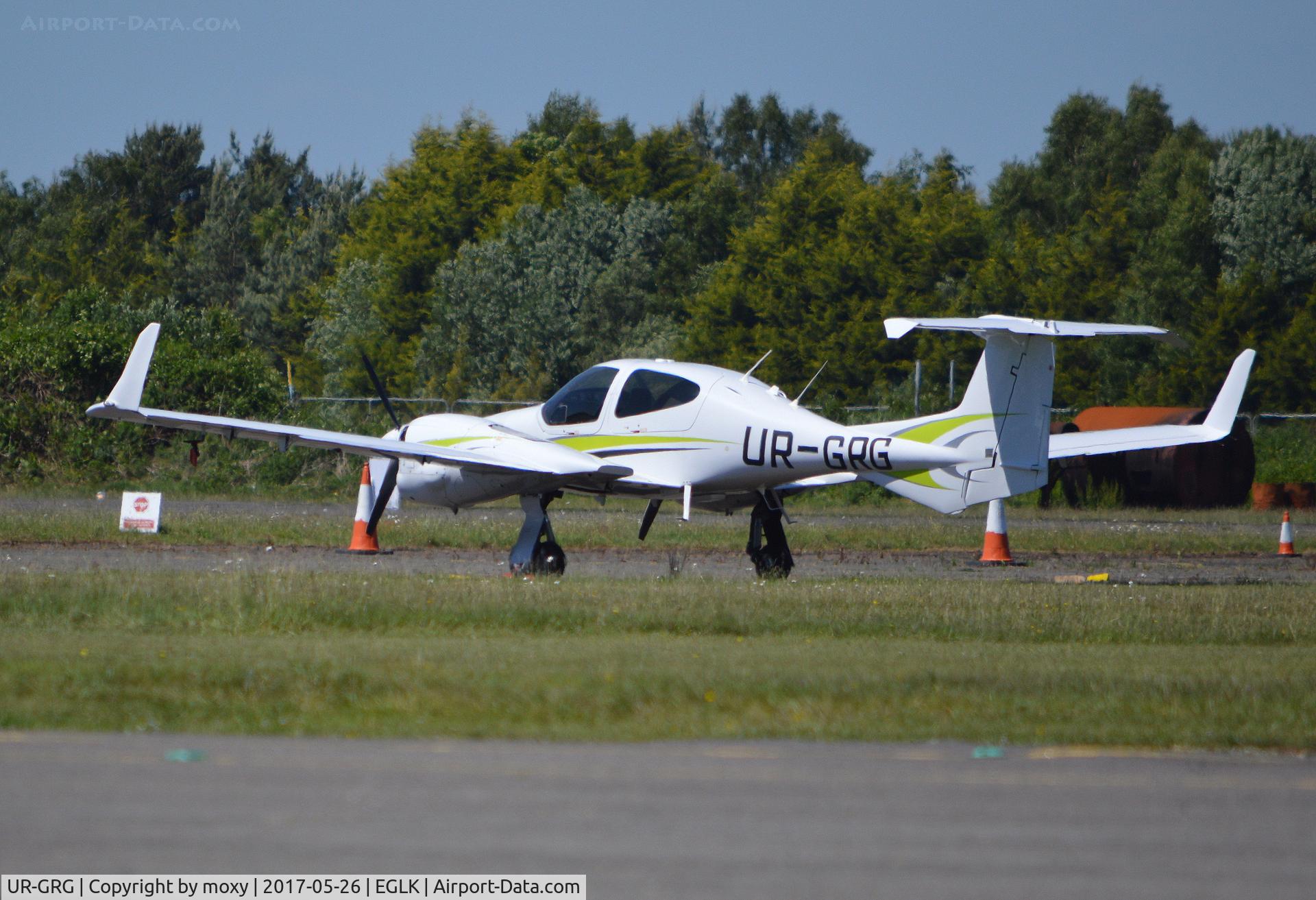 UR-GRG, 2010 Diamond DA-42 NG Twin Star C/N 42.027, Diamond DA 42 Twin Star at Blackbushe.