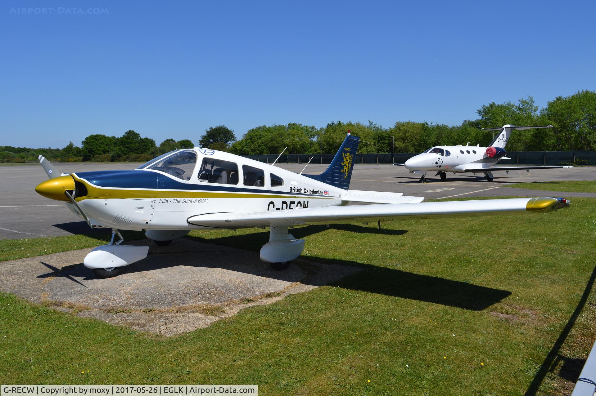 G-RECW, 1980 Piper PA-28-181 Cherokee Archer II C/N 288090257, Piper PA-28-181 Cherokee Archer II at Blackbushe. Ex N81671