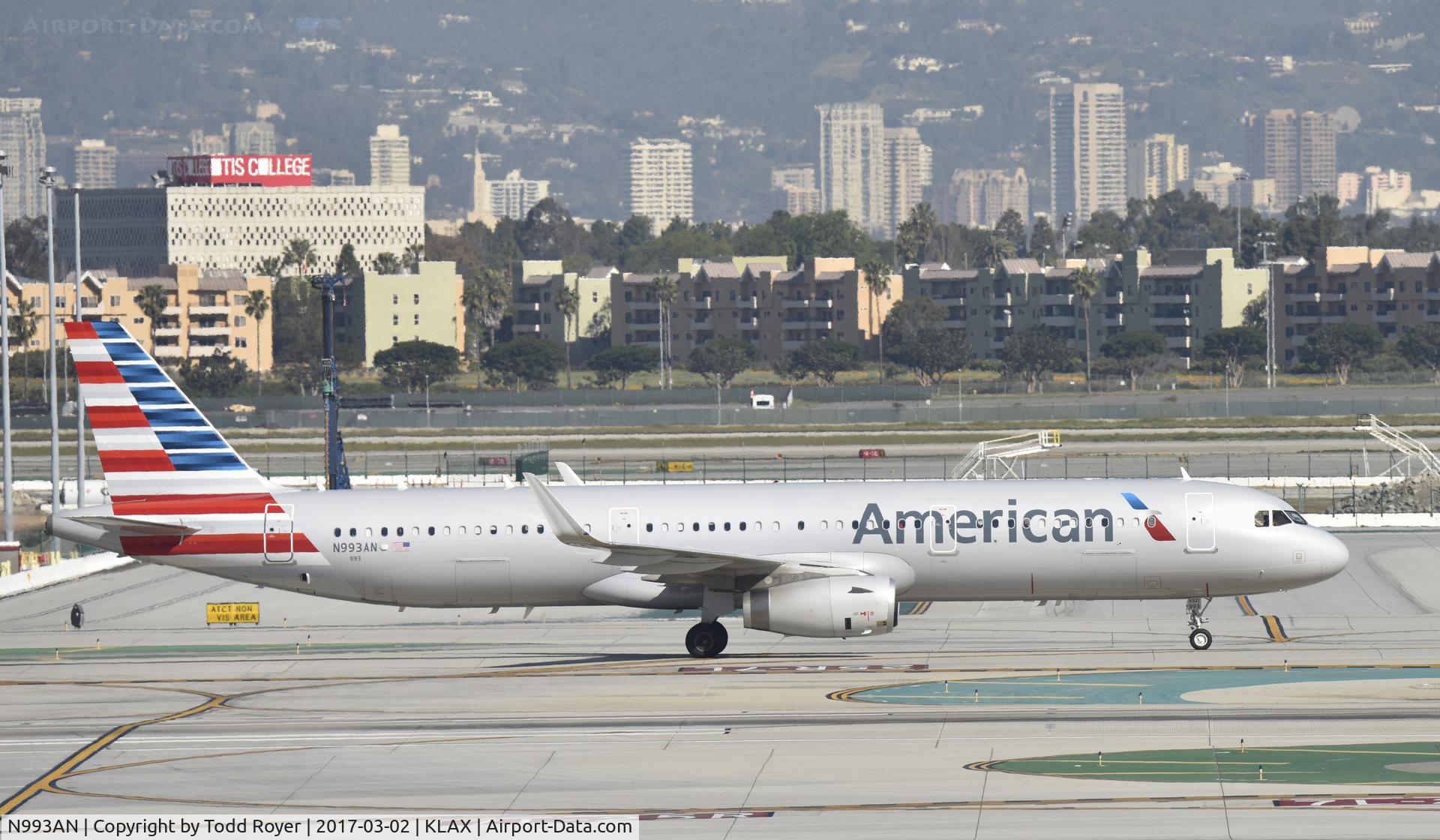N993AN, 2016 Airbus A321-231 C/N 7188, Taxiing to gate at LAX