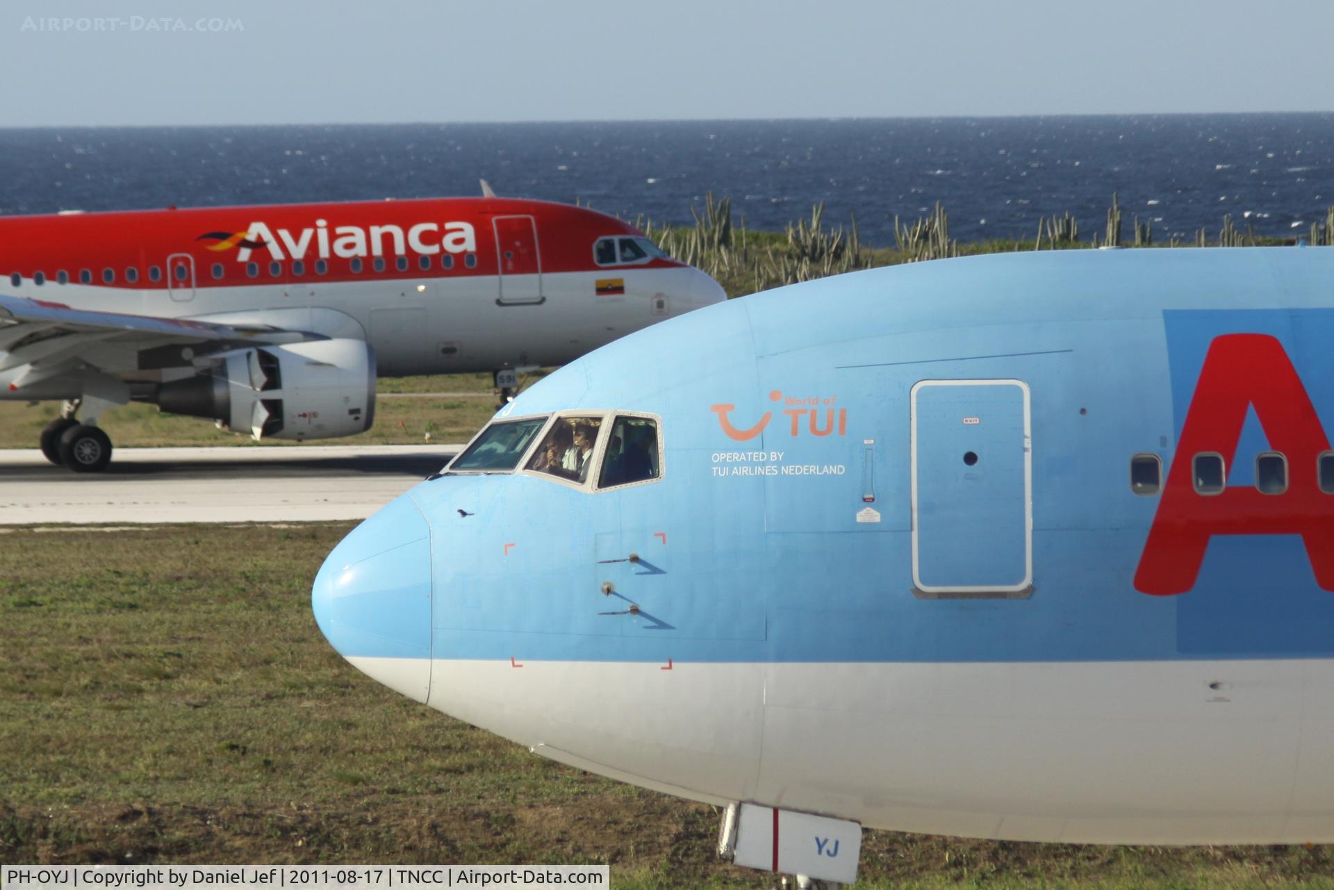 PH-OYJ, 2000 Boeing 767-304 C/N 29384, -