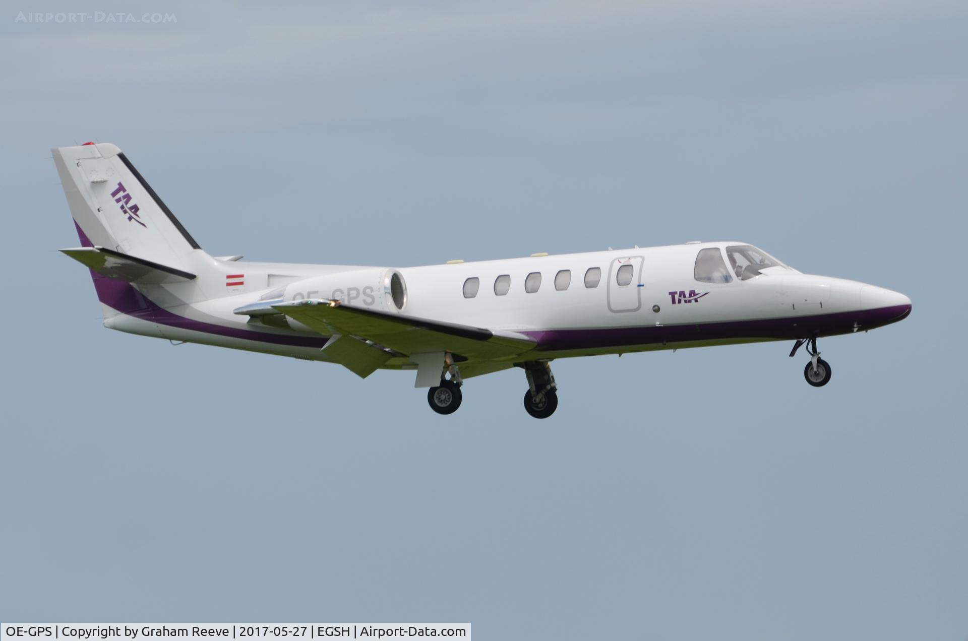 OE-GPS, 1998 Cessna 550 Citation Bravo C/N 550-0837, Landing at Norwich.