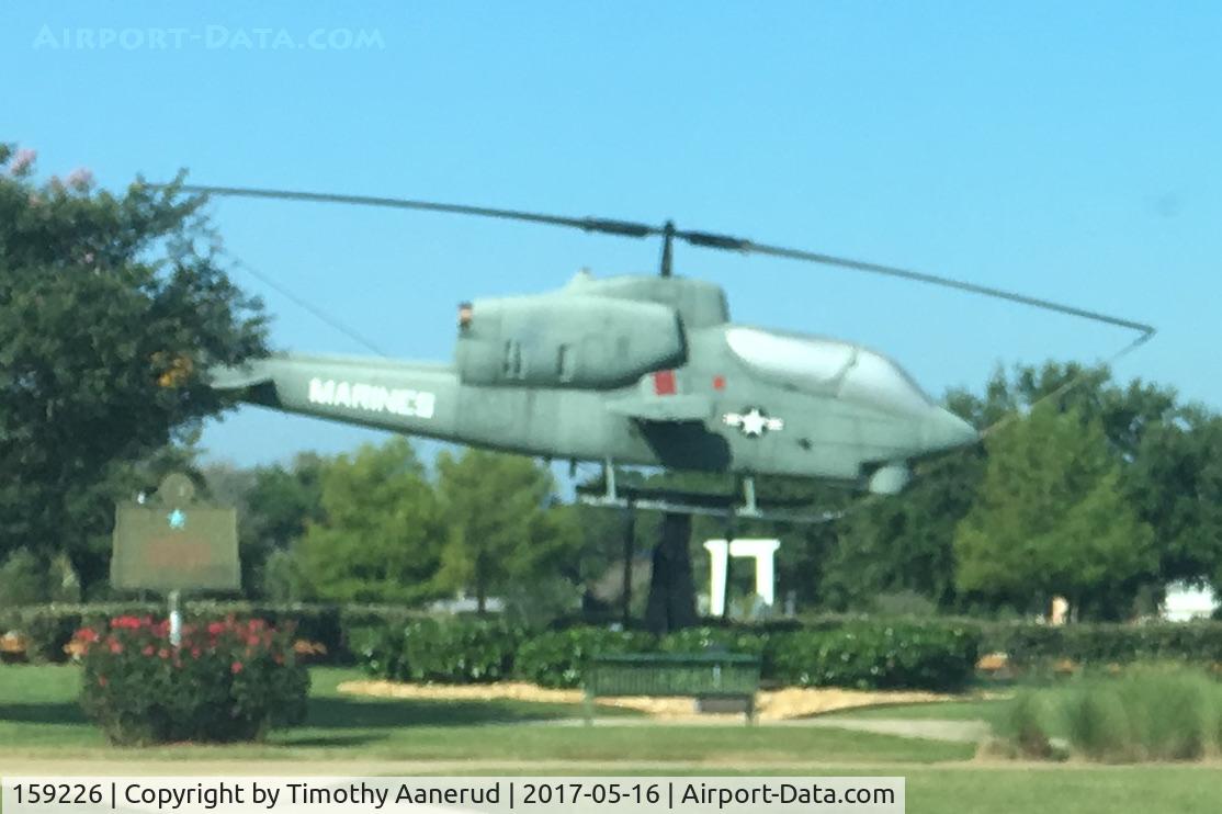 159226, Bell AH-1J Sea Cobra C/N 26066, Bell AH-1J Sea Cobra, c/n: 26066.  Drive by shooting.