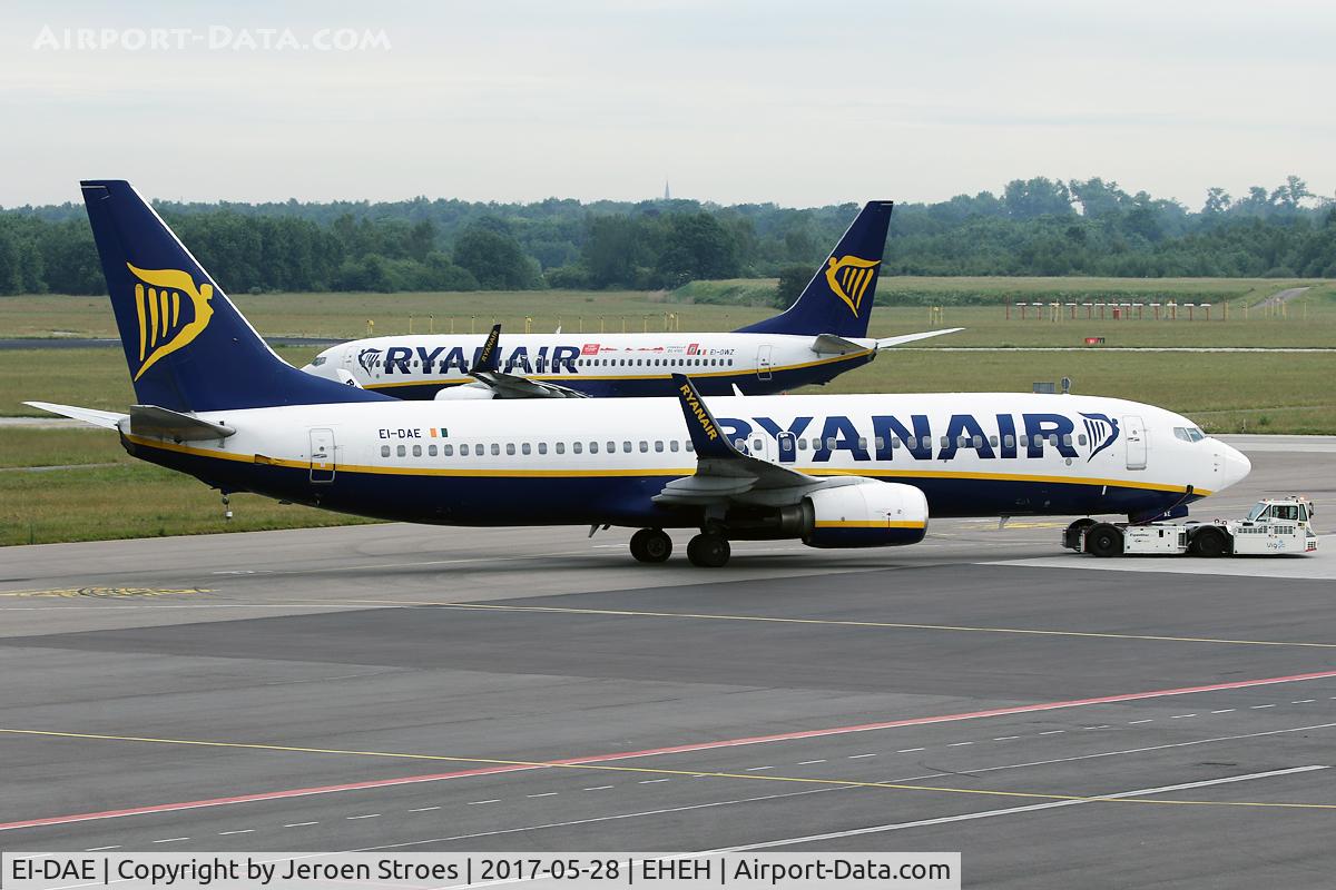 EI-DAE, 2002 Boeing 737-8AS C/N 33545, eheh
