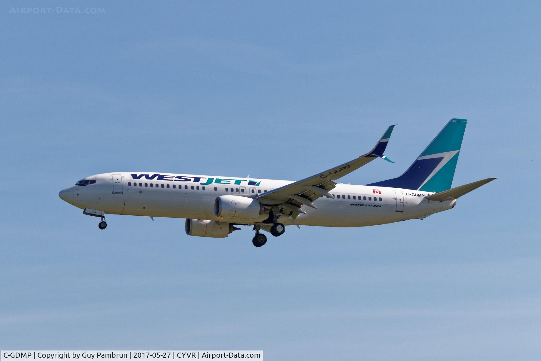 C-GDMP, 2015 Boeing 737-8CT C/N 60131, Landing