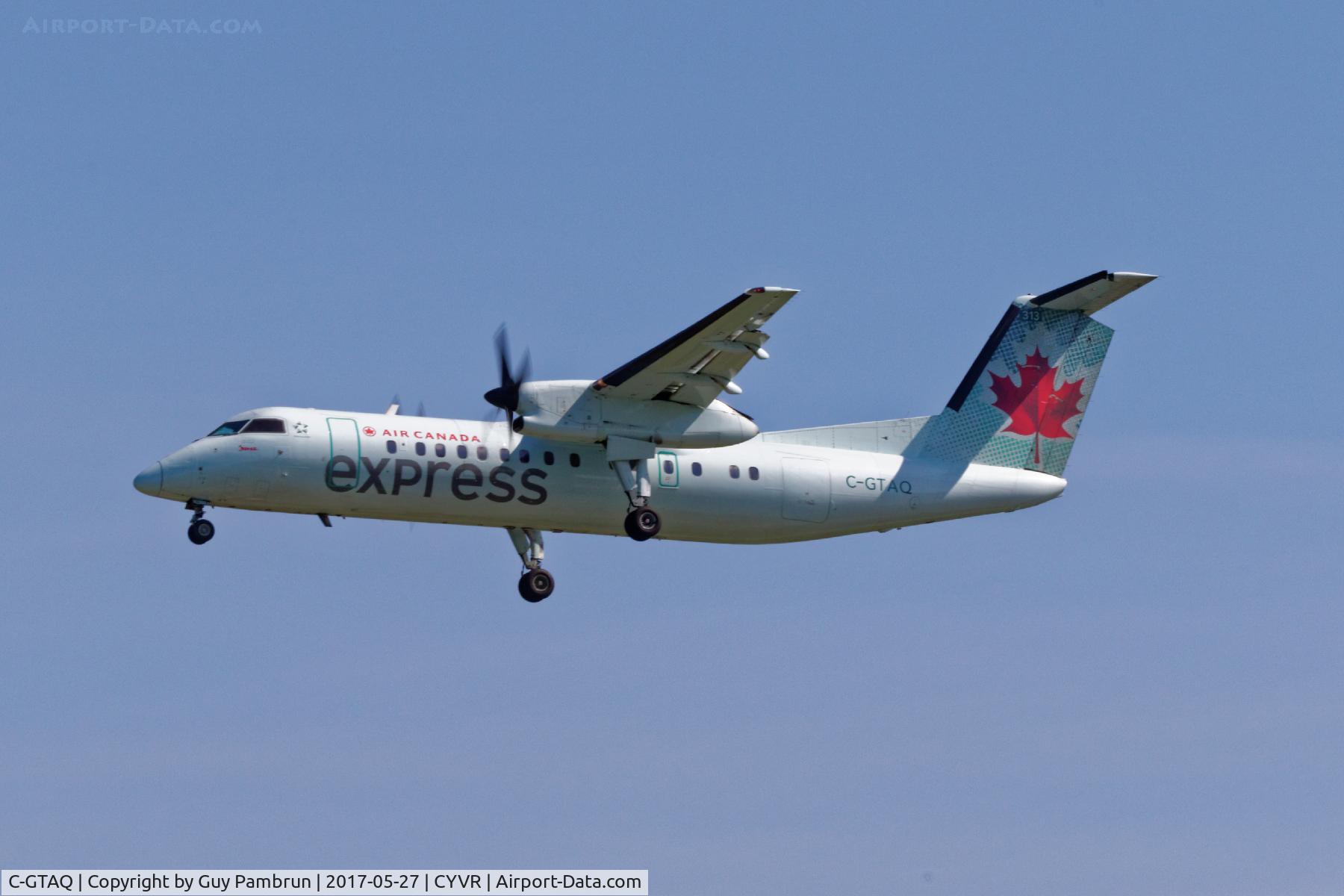 C-GTAQ, 1989 De Havilland Canada DHC-8-301 Dash 8 C/N 180, Landing