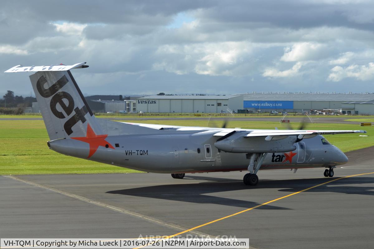 VH-TQM, 2004 De Havilland Canada DHC-8-315Q Dash 8 C/N 604, At Palmerston North