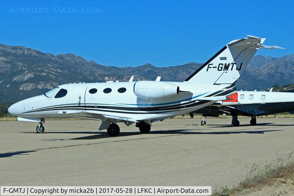 F-GMTJ, 2009 Cessna 510 Citation Mustang Citation Mustang C/N 510-0222, Parked