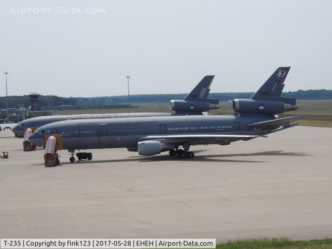 T-235, 1976 McDonnell Douglas DC-10-30 (CF) C/N 46956, KDC10
