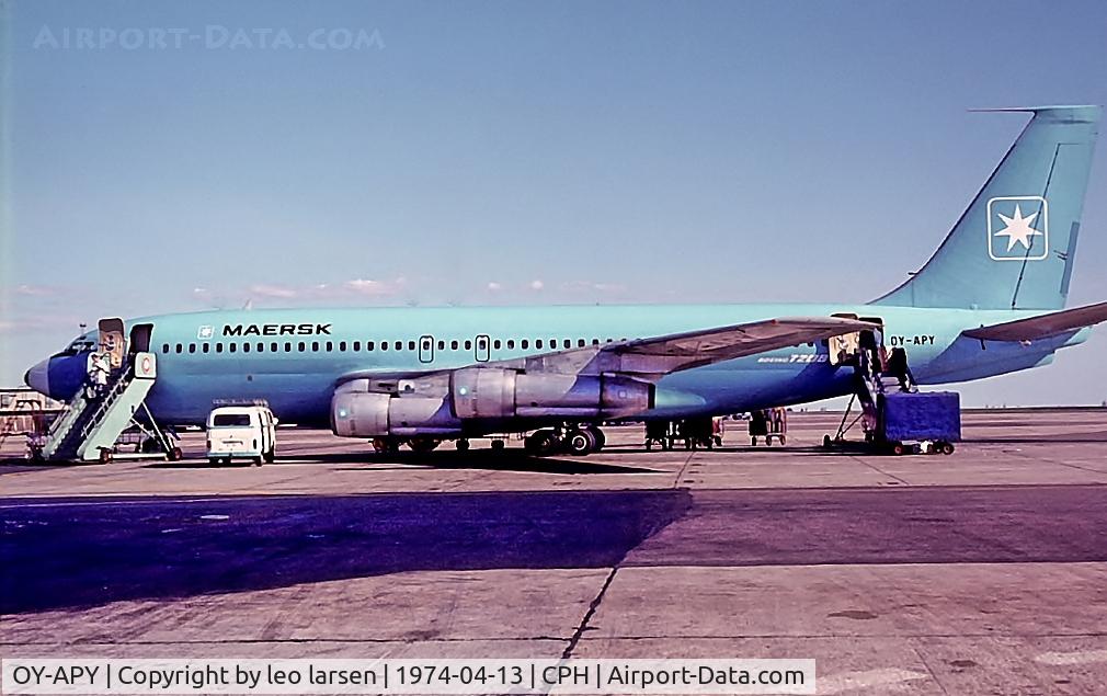 OY-APY, 1961 Boeing 720-051B C/N 18421, Copenhagen 13.4.1974