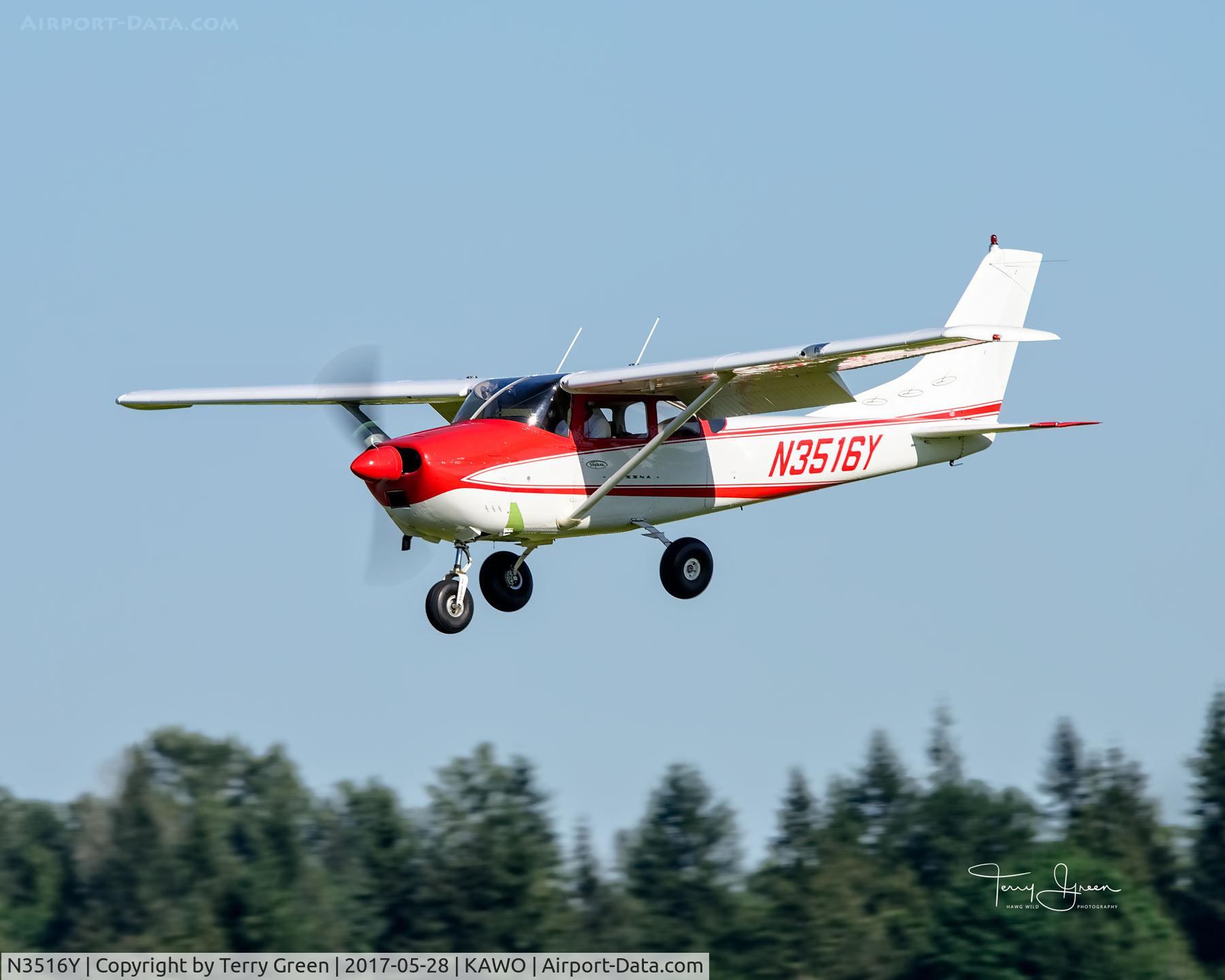N3516Y, 1962 Cessna 182E Skylane C/N 18254416, KAWO