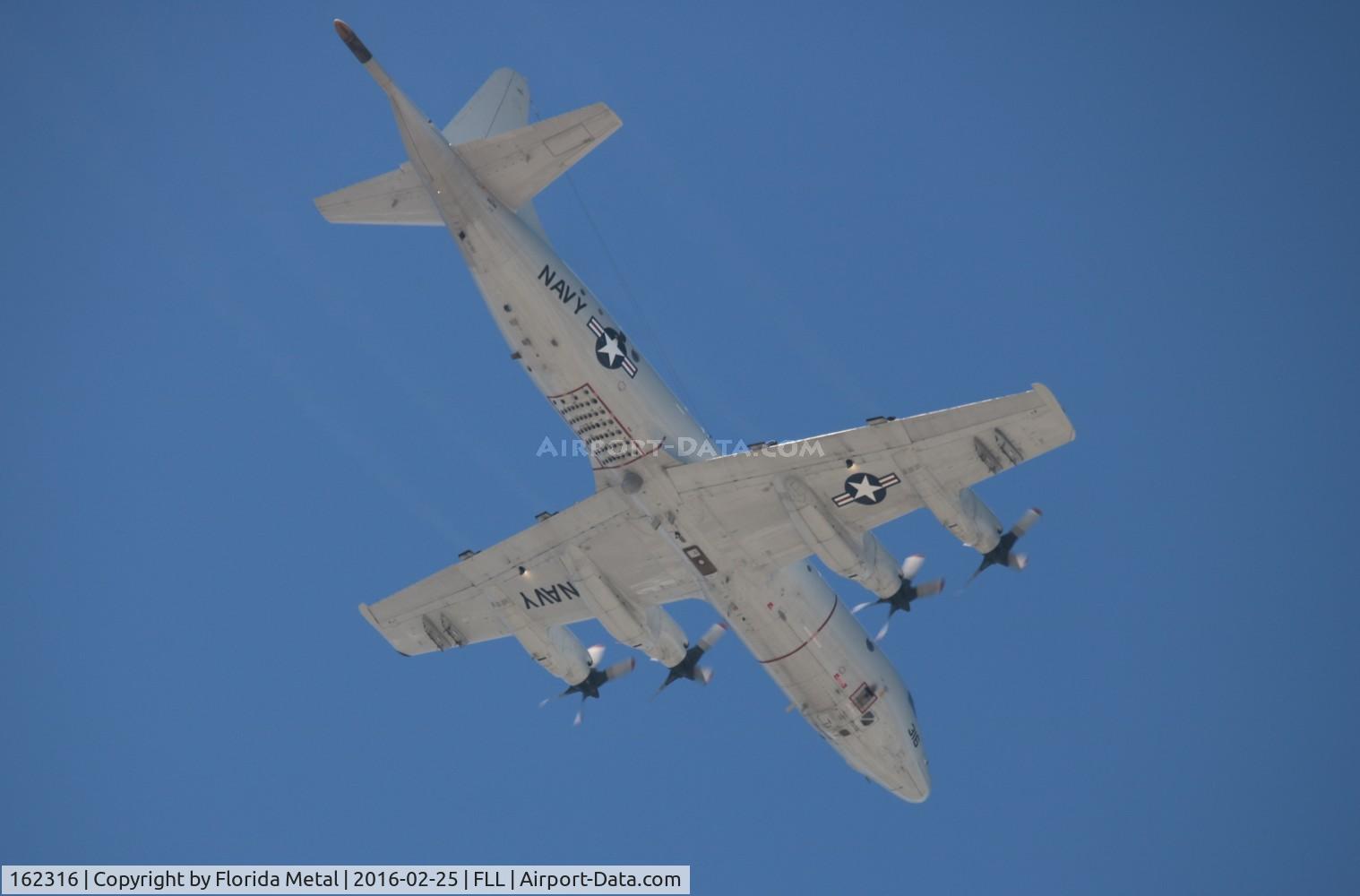 162316, Lockheed P-3C Orion C/N 285G-5790, P-3C Orion over Ft. Lauderdale