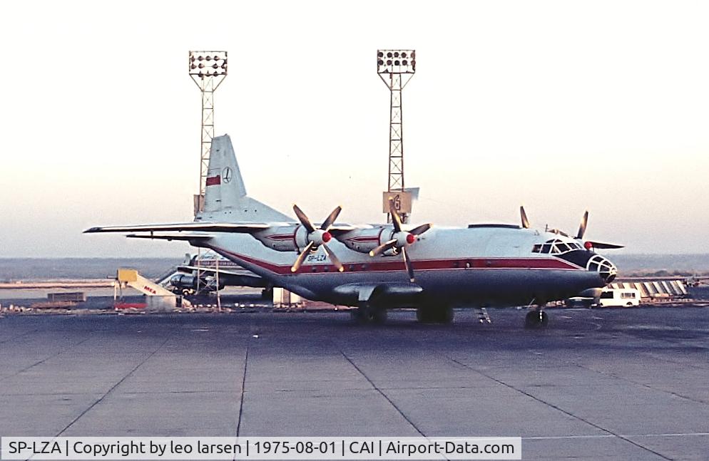 SP-LZA, 1966 Antonov An-12BP C/N 6344307, Cairo Egypt 1.8.1975