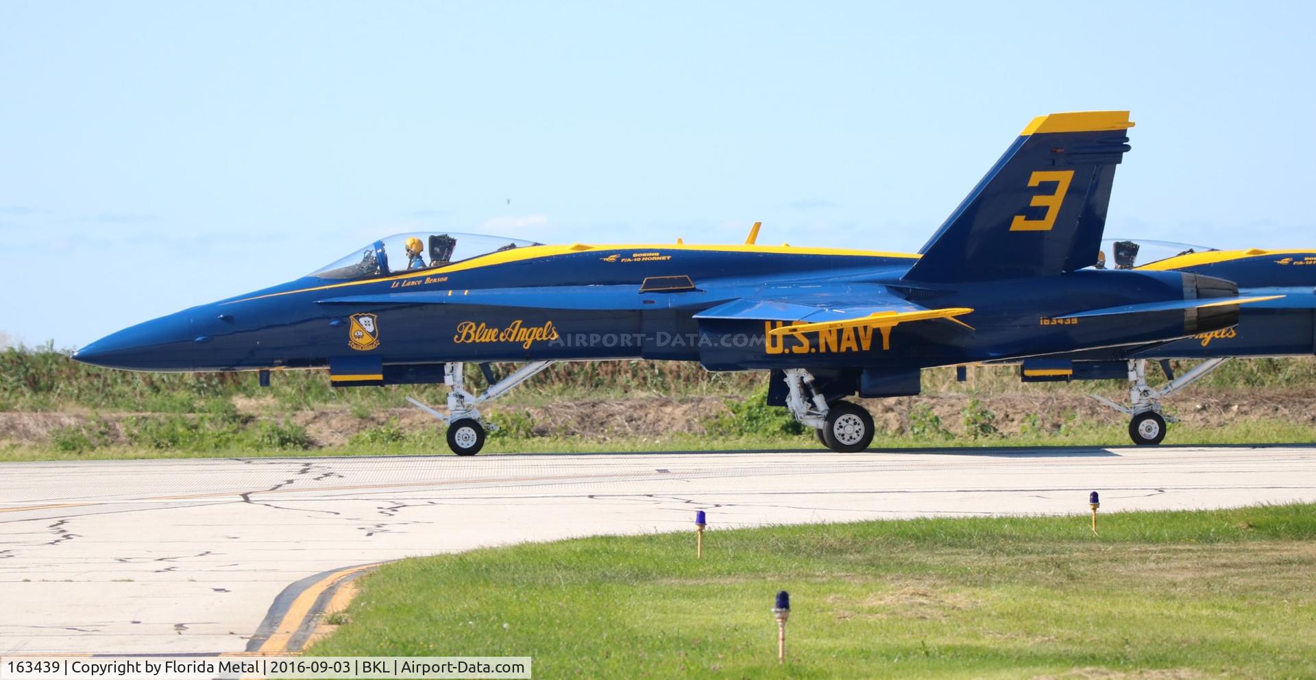 163439, 1987 McDonnell Douglas F/A-18C Hornet C/N 0639/C011, Blue angels