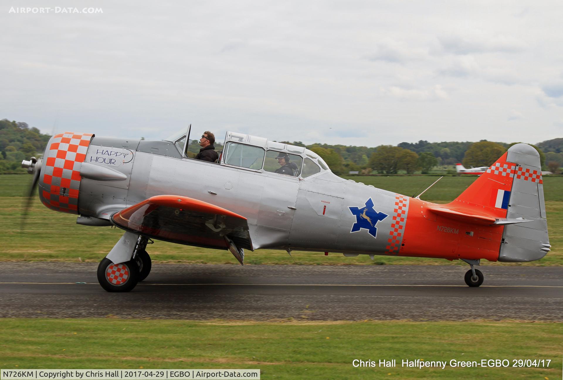 N726KM, 1953 North American AT-6G Texan C/N SA079, at the Radial & Trainer fly-in
