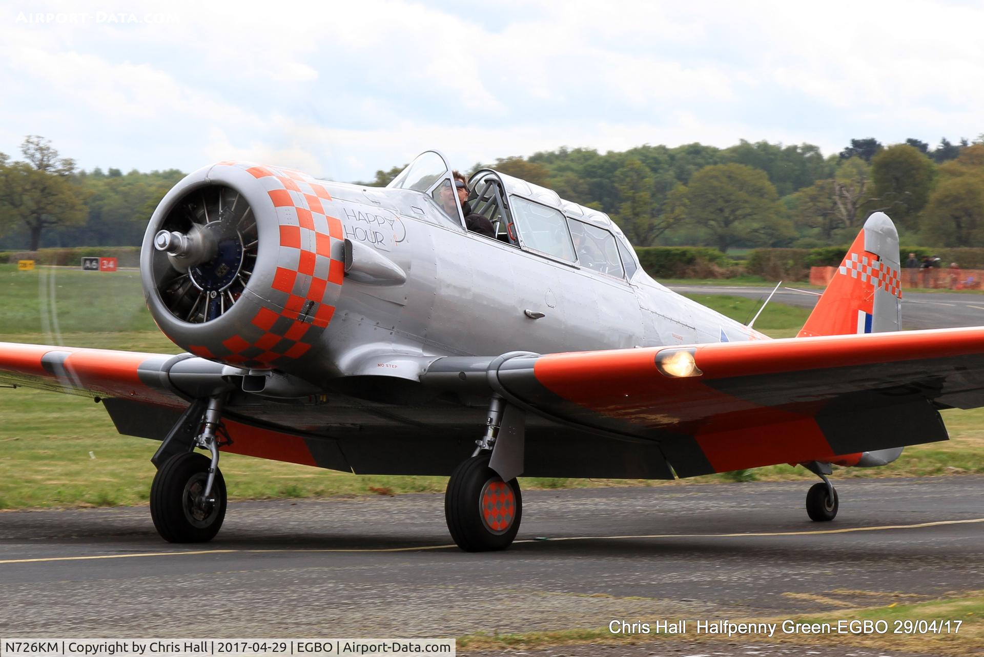 N726KM, 1953 North American AT-6G Texan C/N SA079, at the Radial & Trainer fly-in