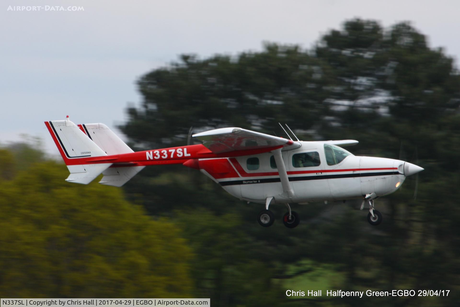 N337SL, 1974 Cessna 337G Super Skymaster C/N 33701612, at the Radial & Trainer fly-in