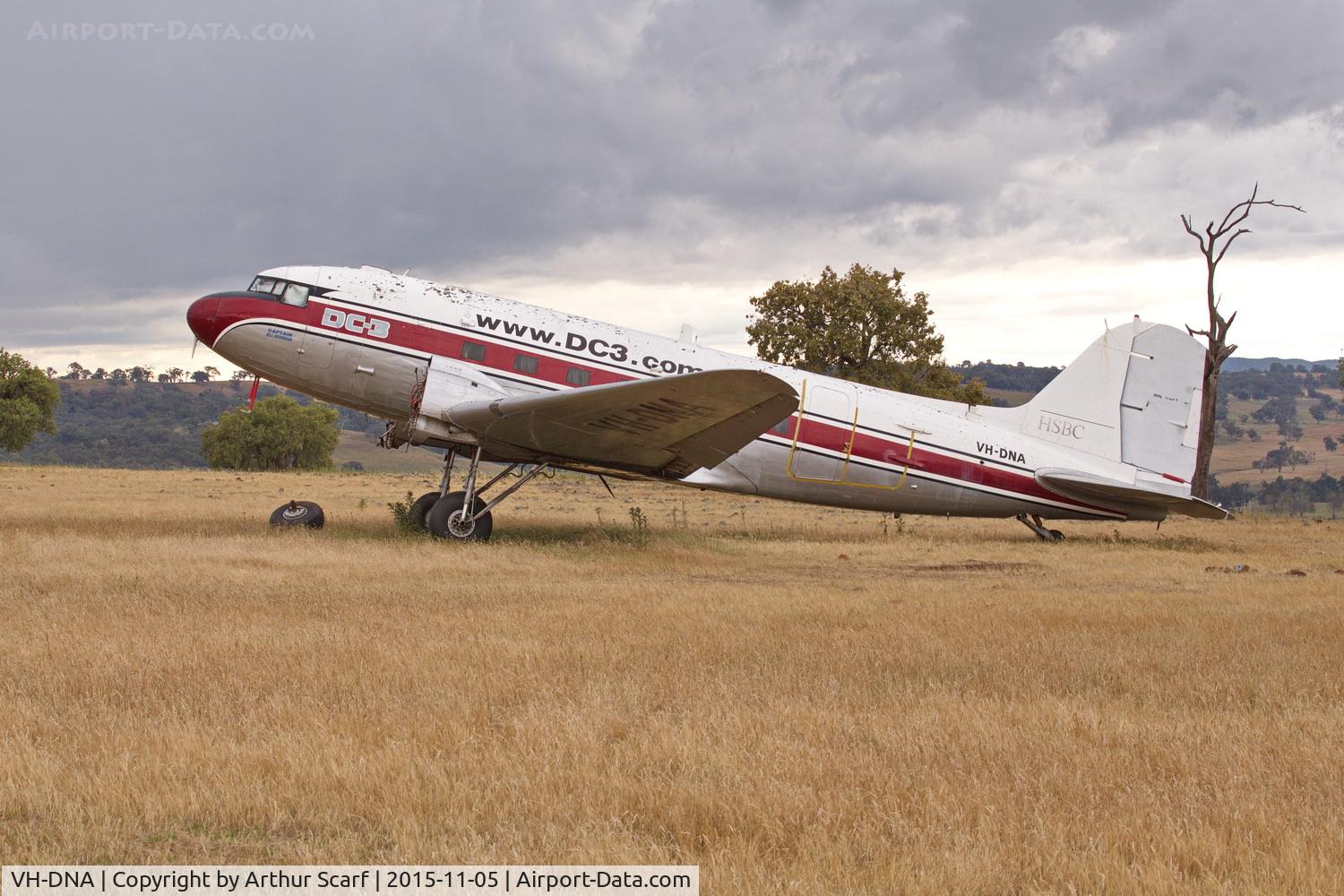 VH-DNA, 1943 Douglas C-47B Skytrain C/N 15685/27130, Larass Lee NSW November 2008 Off airport near Cudal YCUA