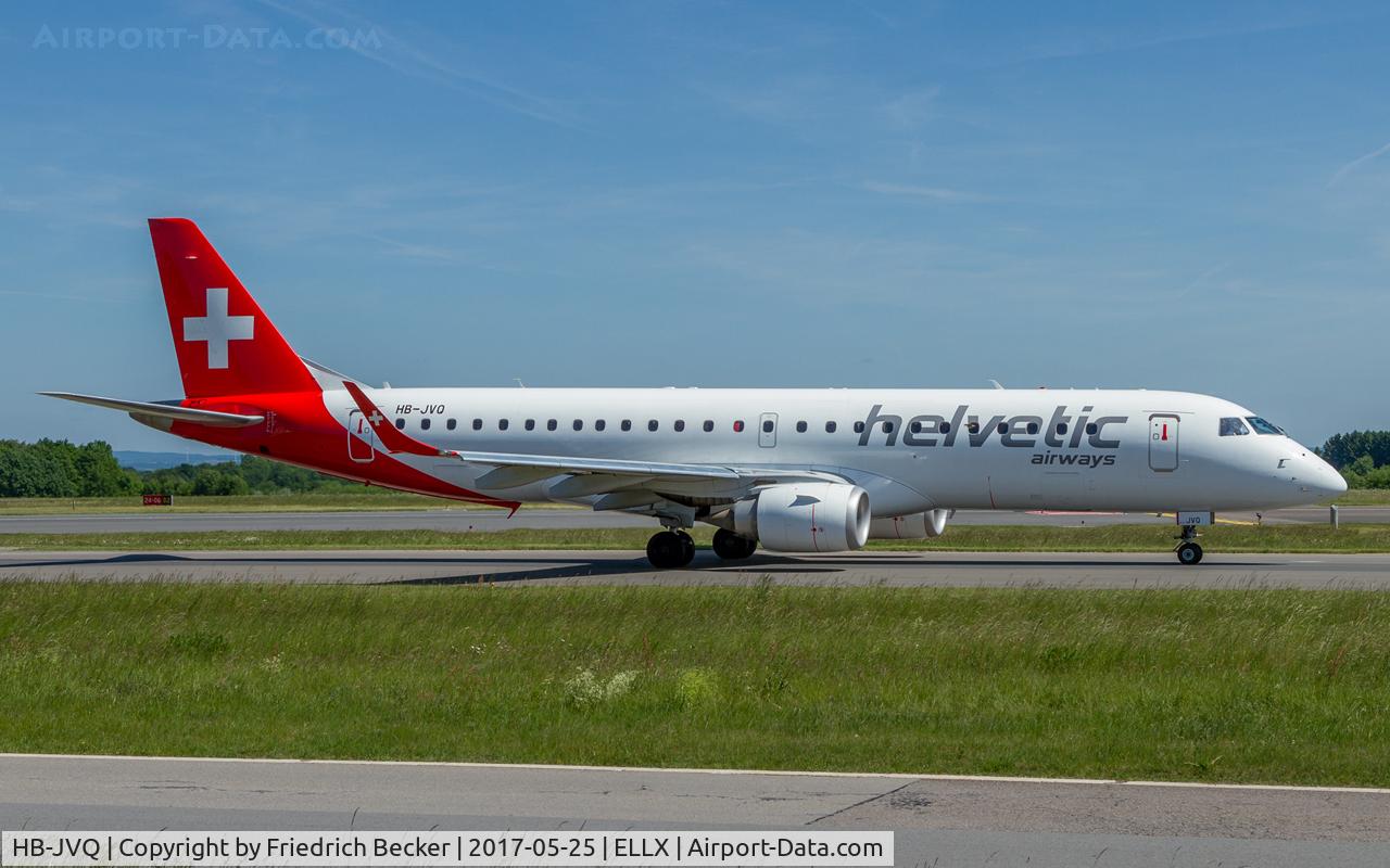 HB-JVQ, 2011 Embraer 190LR (ERJ-190-100LR) C/N 19000420, taxying to the active