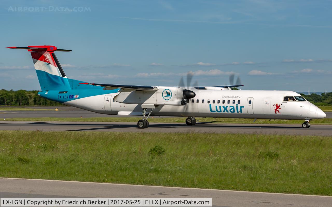 LX-LGN, 2012 De Havilland Canada DHC-8-402Q Dash 8 C/N 4426, taxying to the active