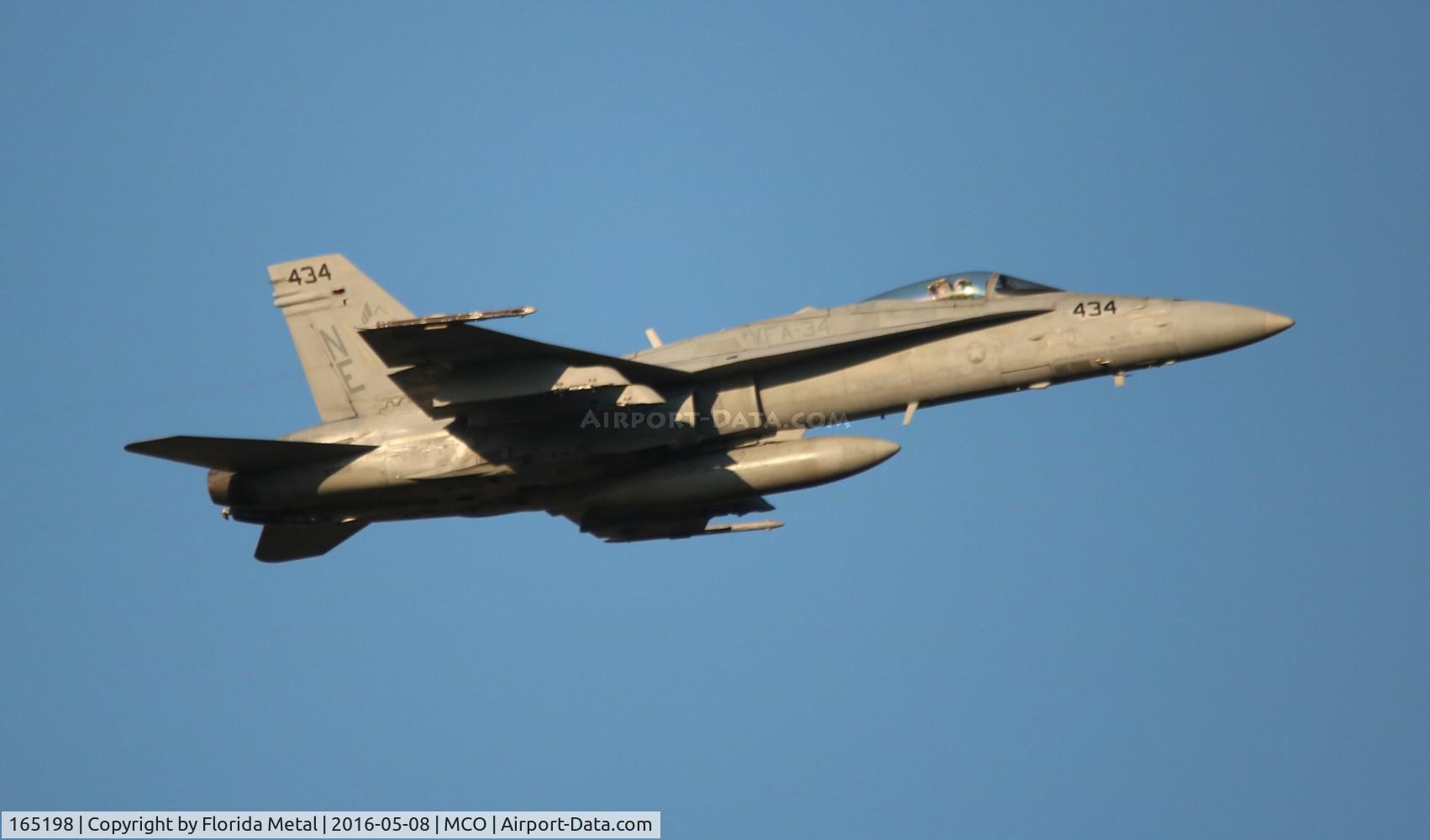 165198, McDonnell Douglas F/A-18C Hornet C/N 1348/C423, F/A-18C