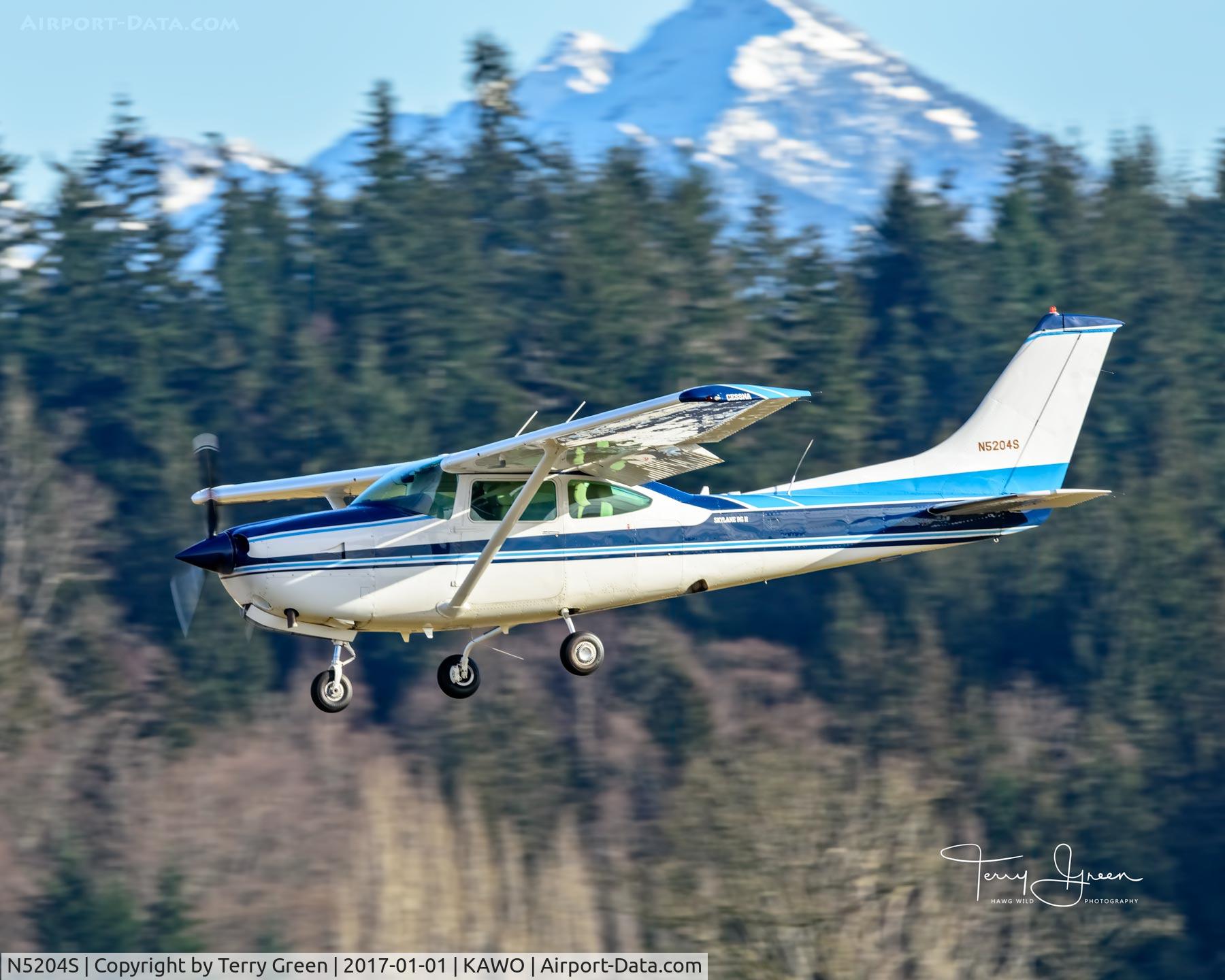 N5204S, 1980 Cessna TR182 Turbo Skylane RG C/N R18201518, KAWO