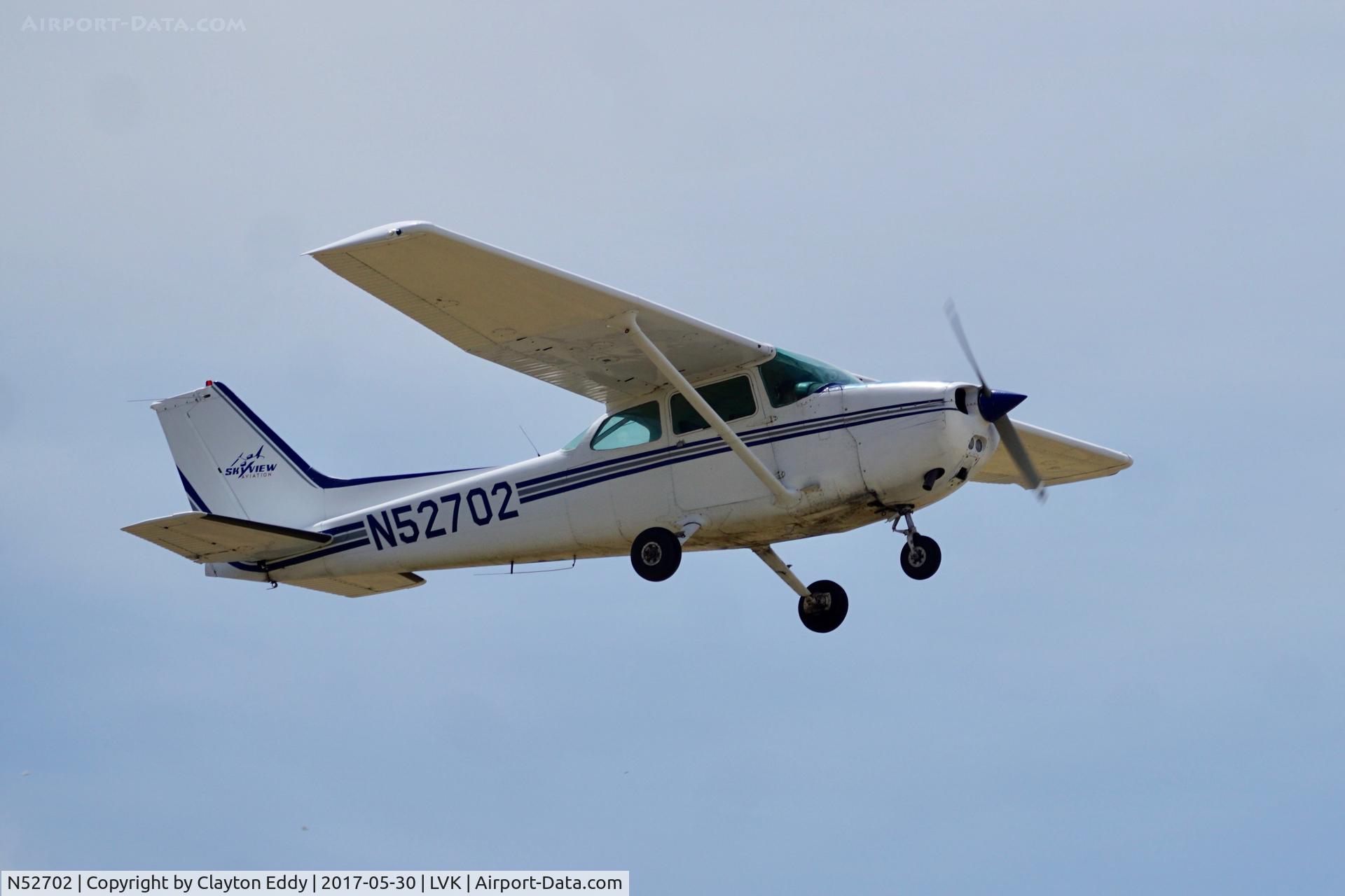 N52702, 1981 Cessna 172P C/N 17274585, Livermore Airport California 2017.