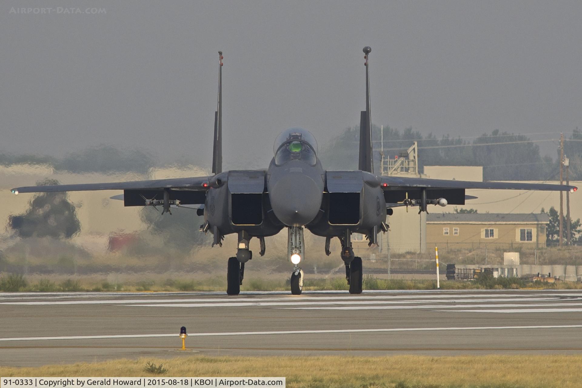 91-0333, 1991 McDonnell Douglas F-15E Strike Eagle Strike Eagle C/N 1240/E198, Turning onto RWY 10R.  391st Fighter Sq.“Bold Tigers”, 366th Fighter Wing, Mountain Home AFB, Idaho.